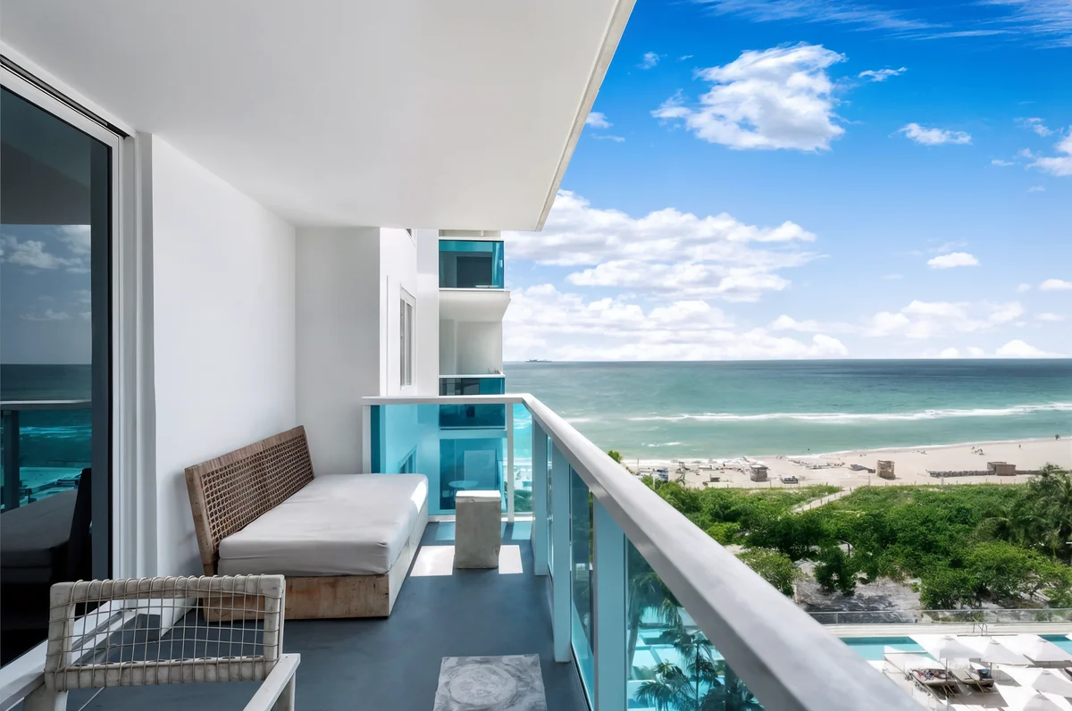 Wander Miami Beach Palms #3