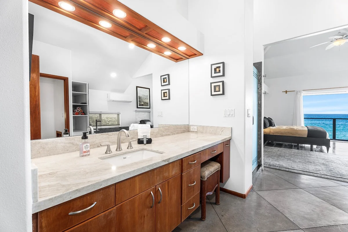 Wander Kailua Oceanfront