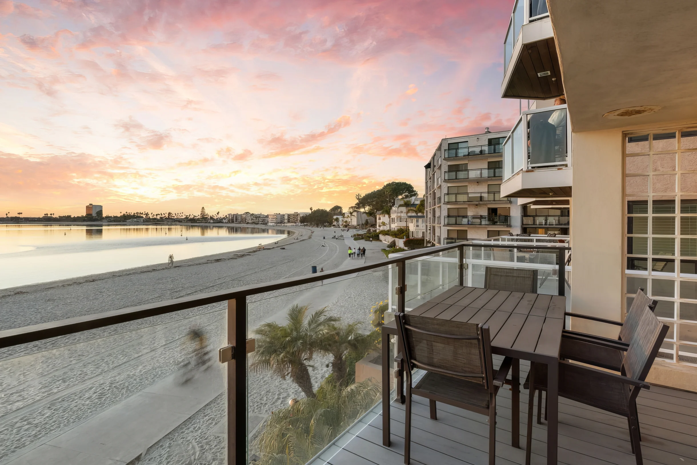 NEW Stunning Bayfront Home + Private Beach Access + Hot Tub + Fire Pit #6