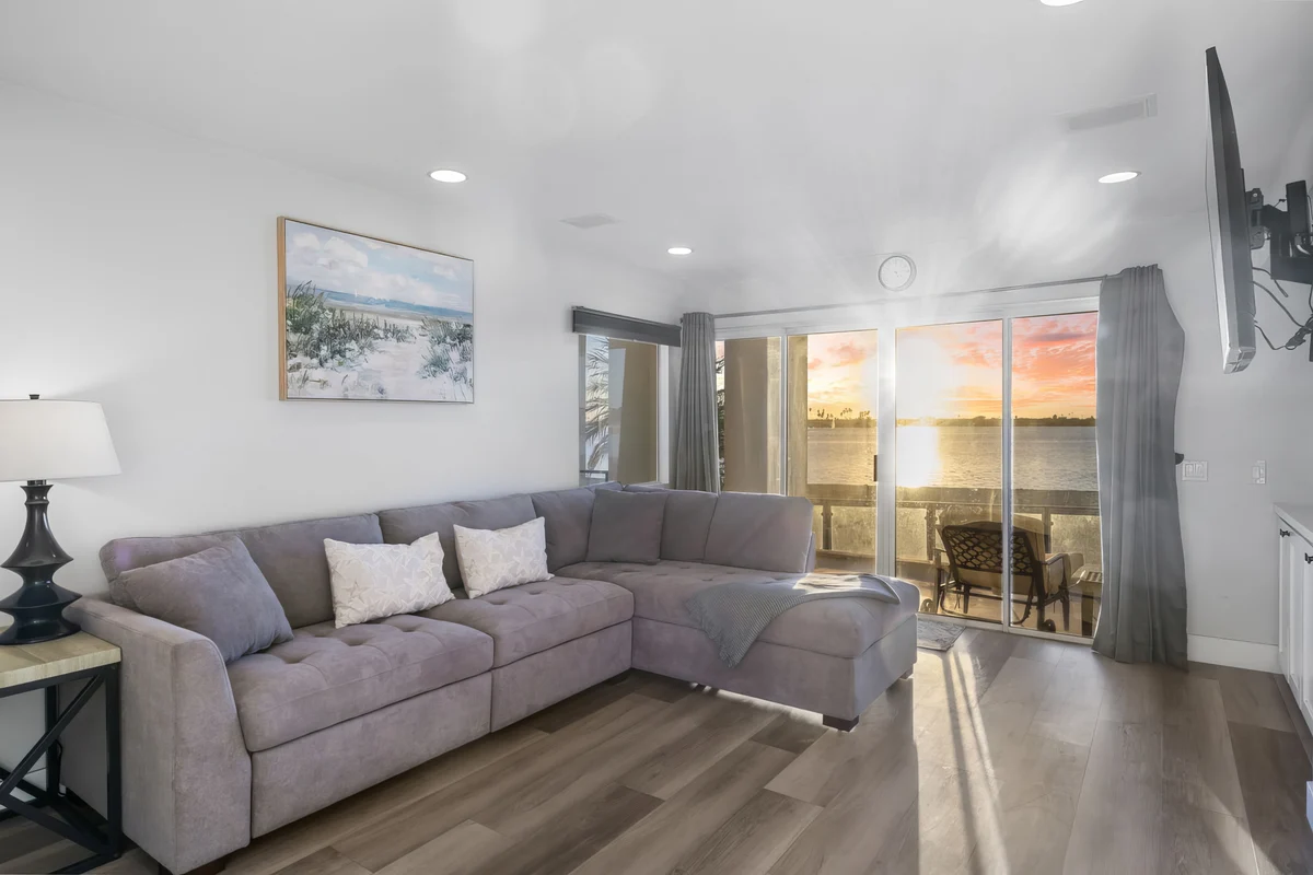 Wander Pacific Dune Drift