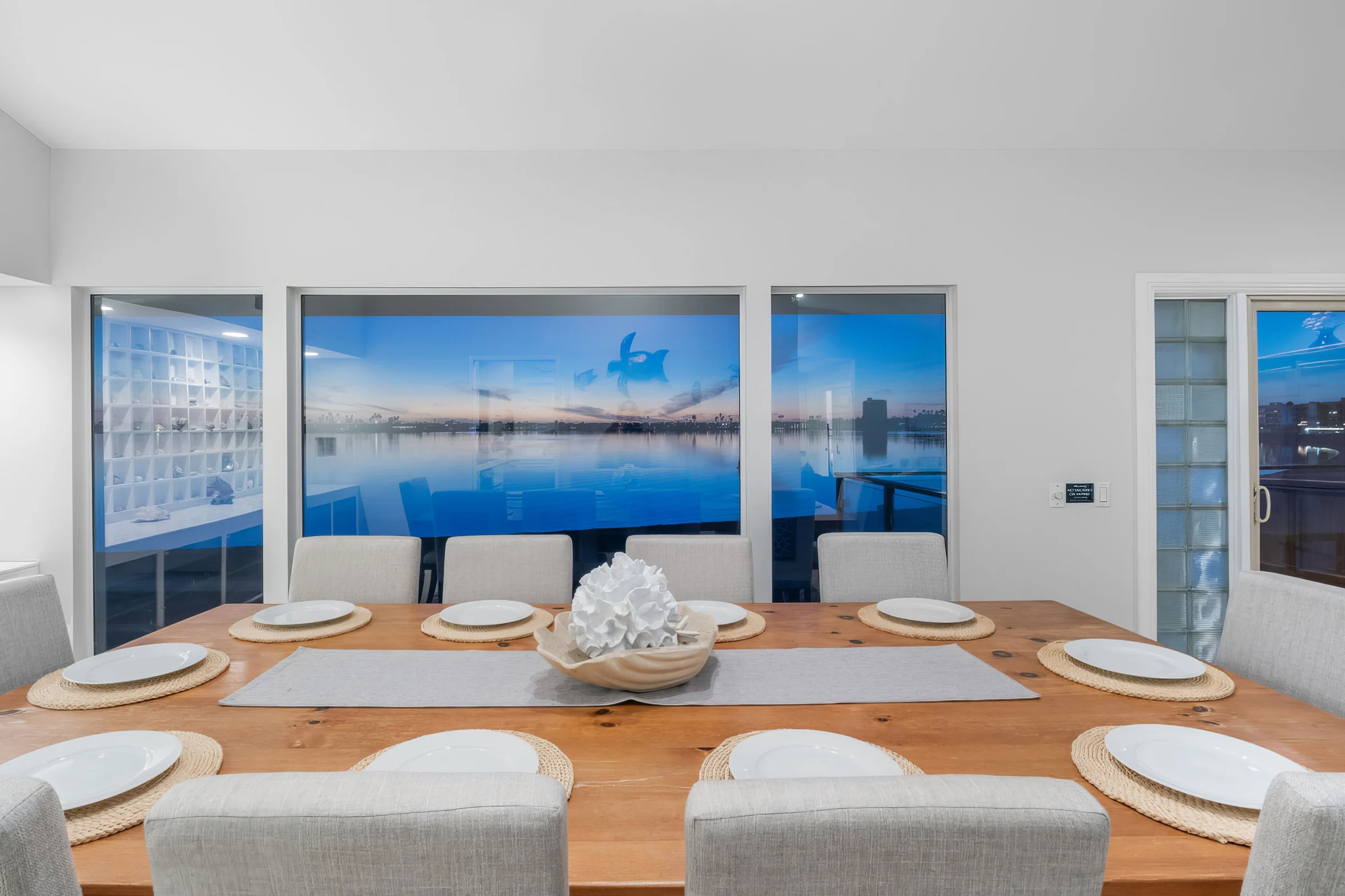 NEW Stunning Bayfront Home + Private Beach Access + Hot Tub + Fire Pit #61