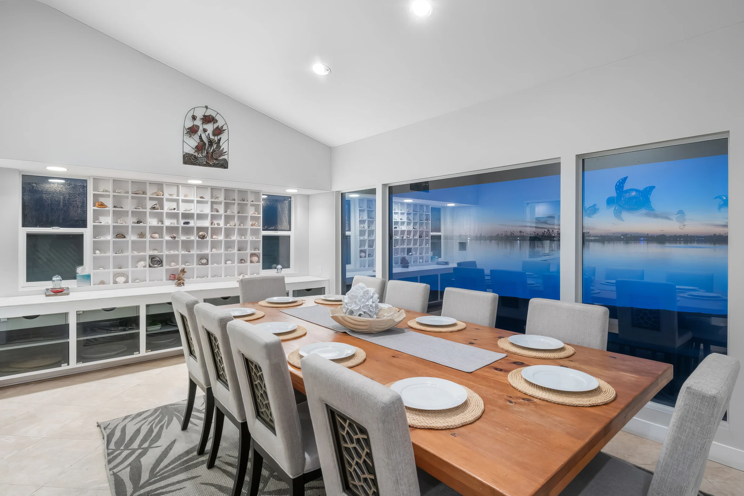 NEW Stunning Bayfront Home + Private Beach Access + Hot Tub + Fire Pit #63