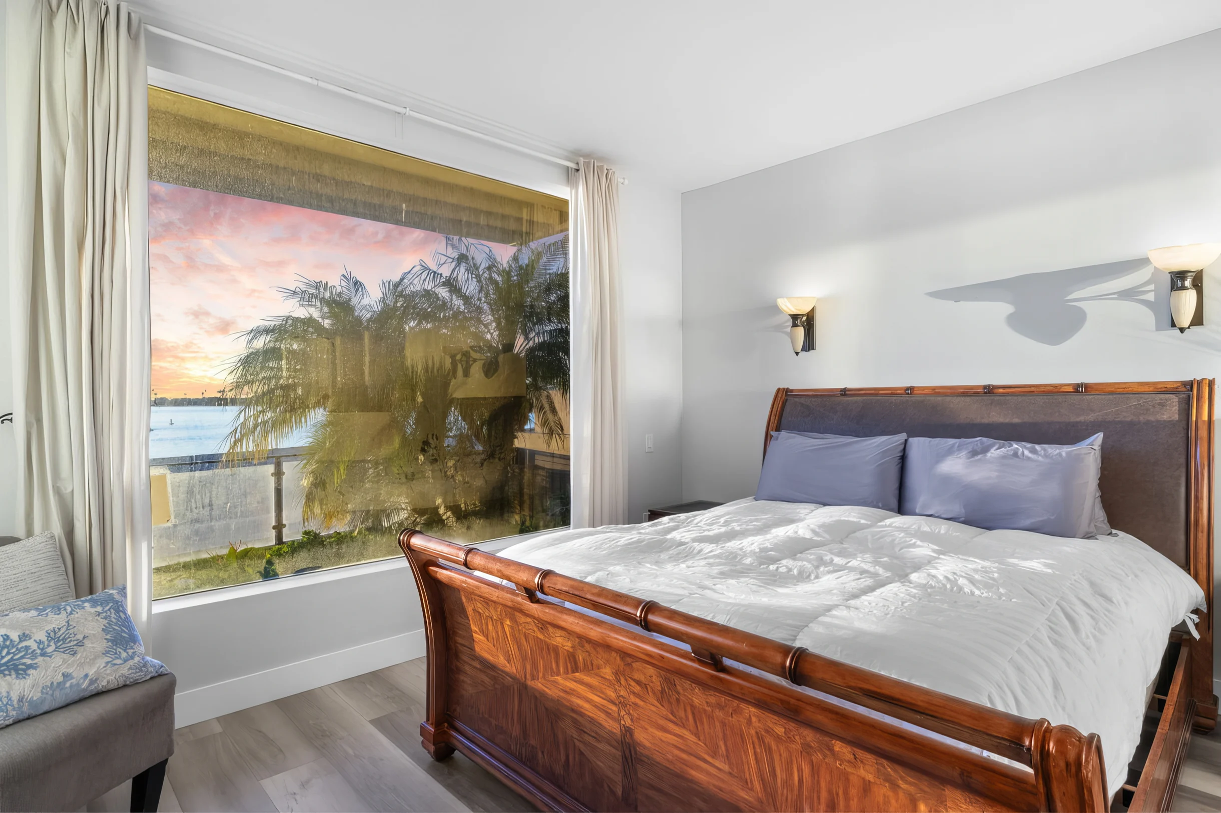 NEW Stunning Bayfront Home + Private Beach Access + Hot Tub + Fire Pit #18