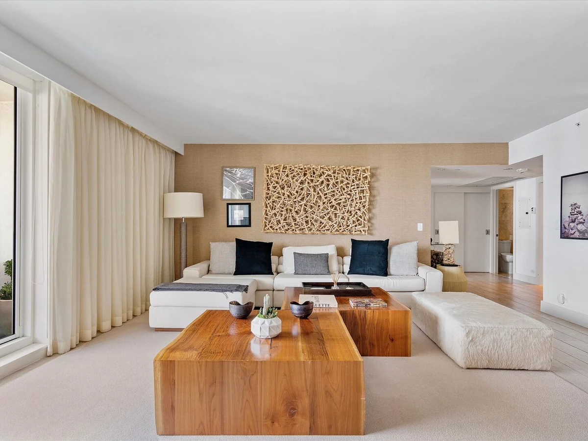 Wander Miami Beach Shoreline #2