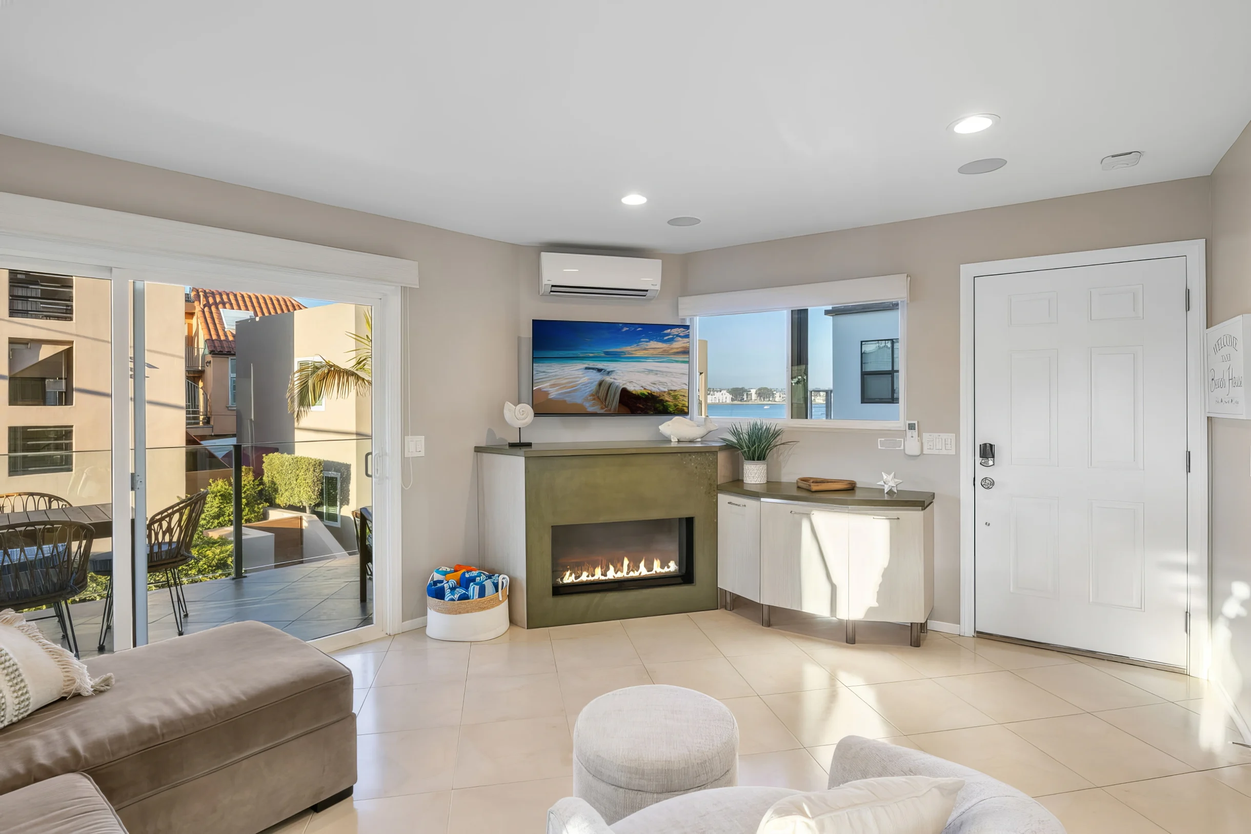 Luxury Meets Beach | Stunning Bay Views | Hot Tub | Fire Pit #56