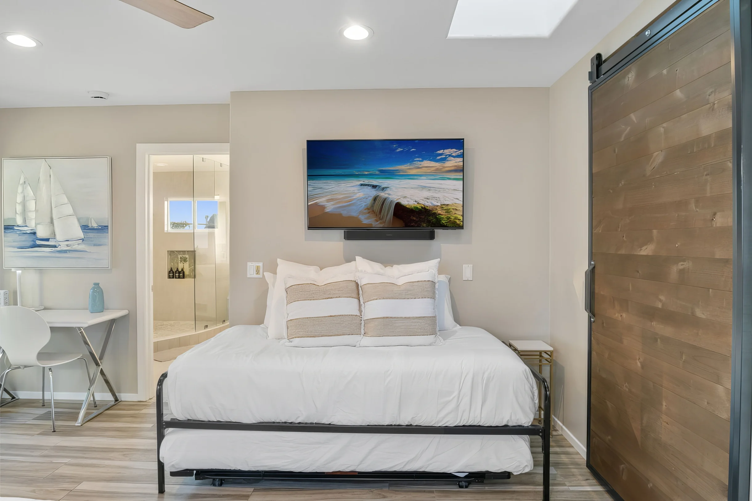Luxury Meets Beach | Stunning Bay Views | Hot Tub | Fire Pit #53
