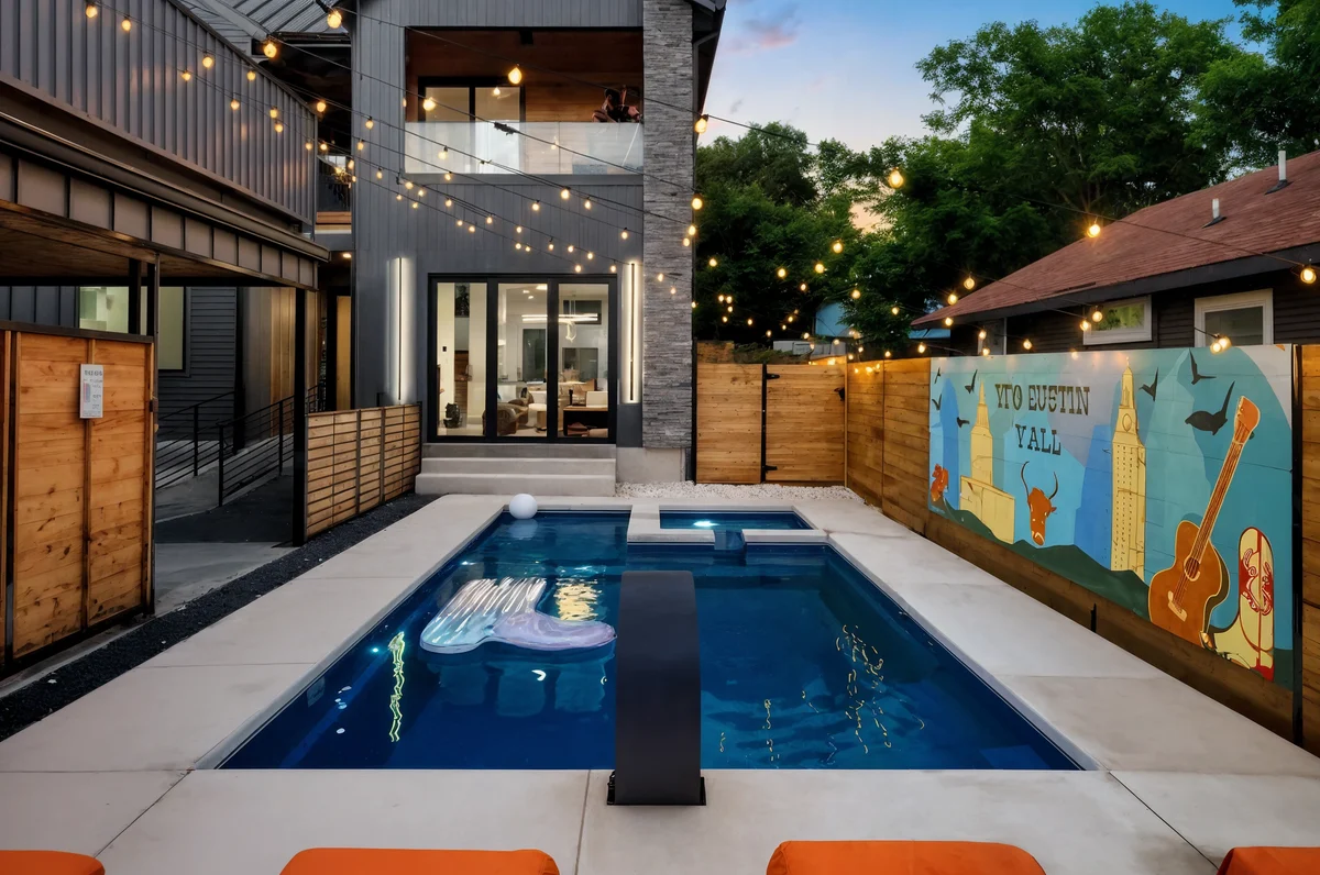 Wander Austin Bluffs #1