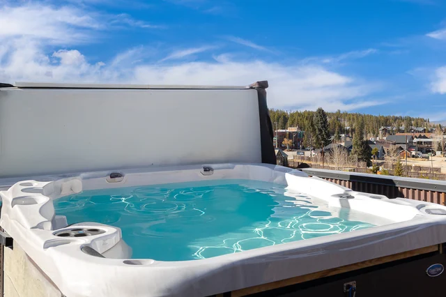 Wander Winter Park Hollow #2