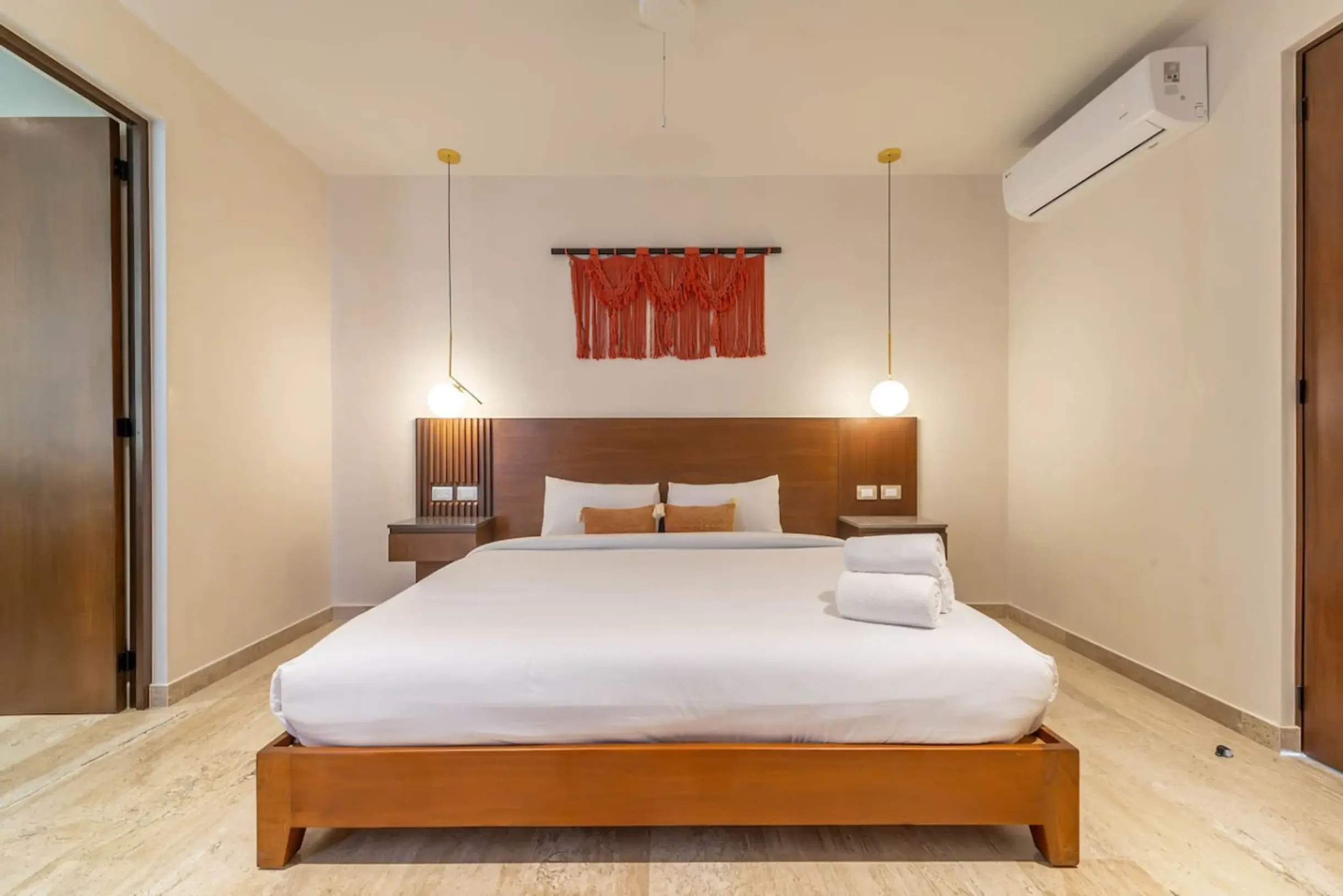 Luxury 3BR PH W/private plunge pool & Rooftop pool #9