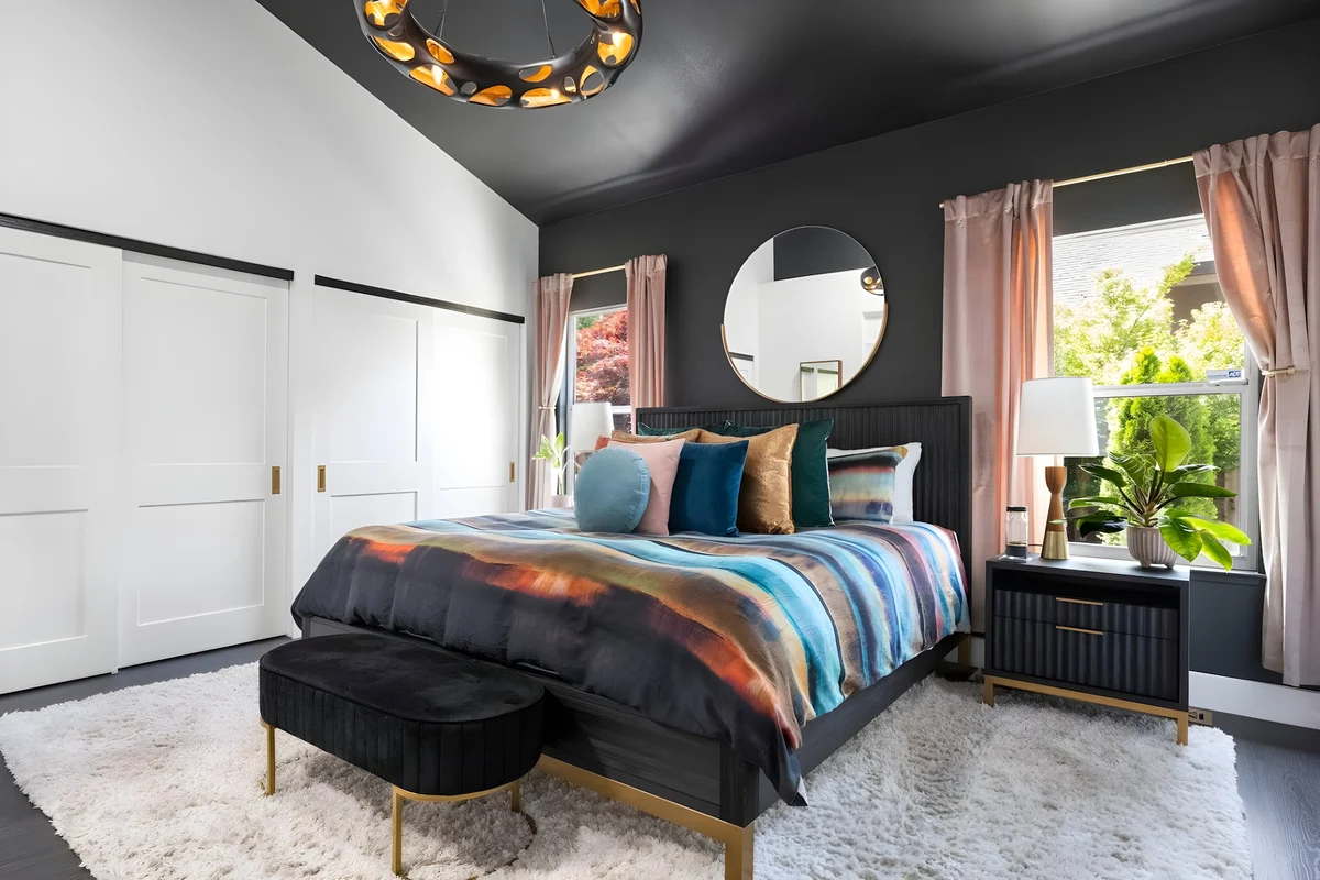 Bedroom 1 image 1