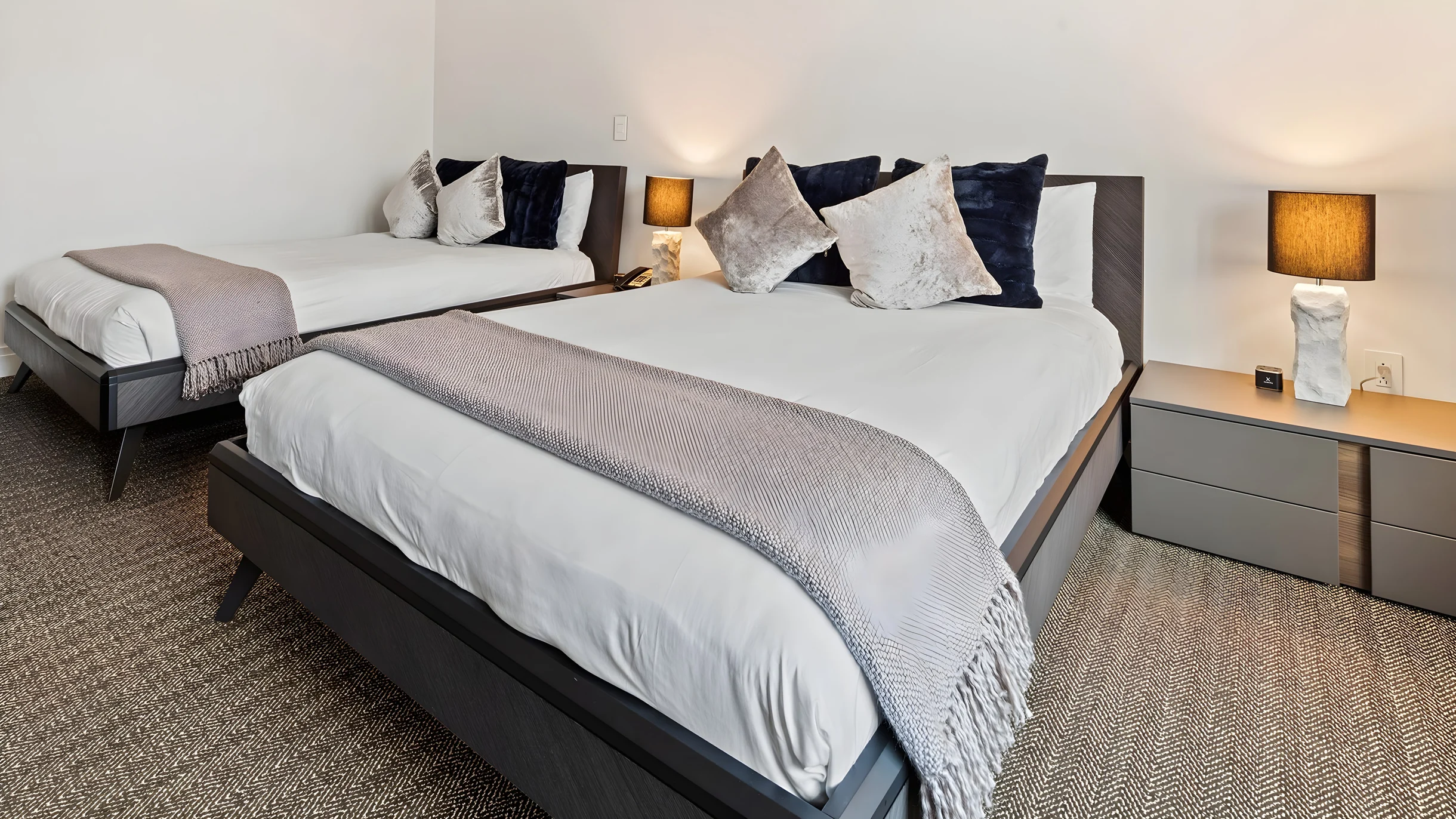 351C | 3bdrm | *TYRO #12