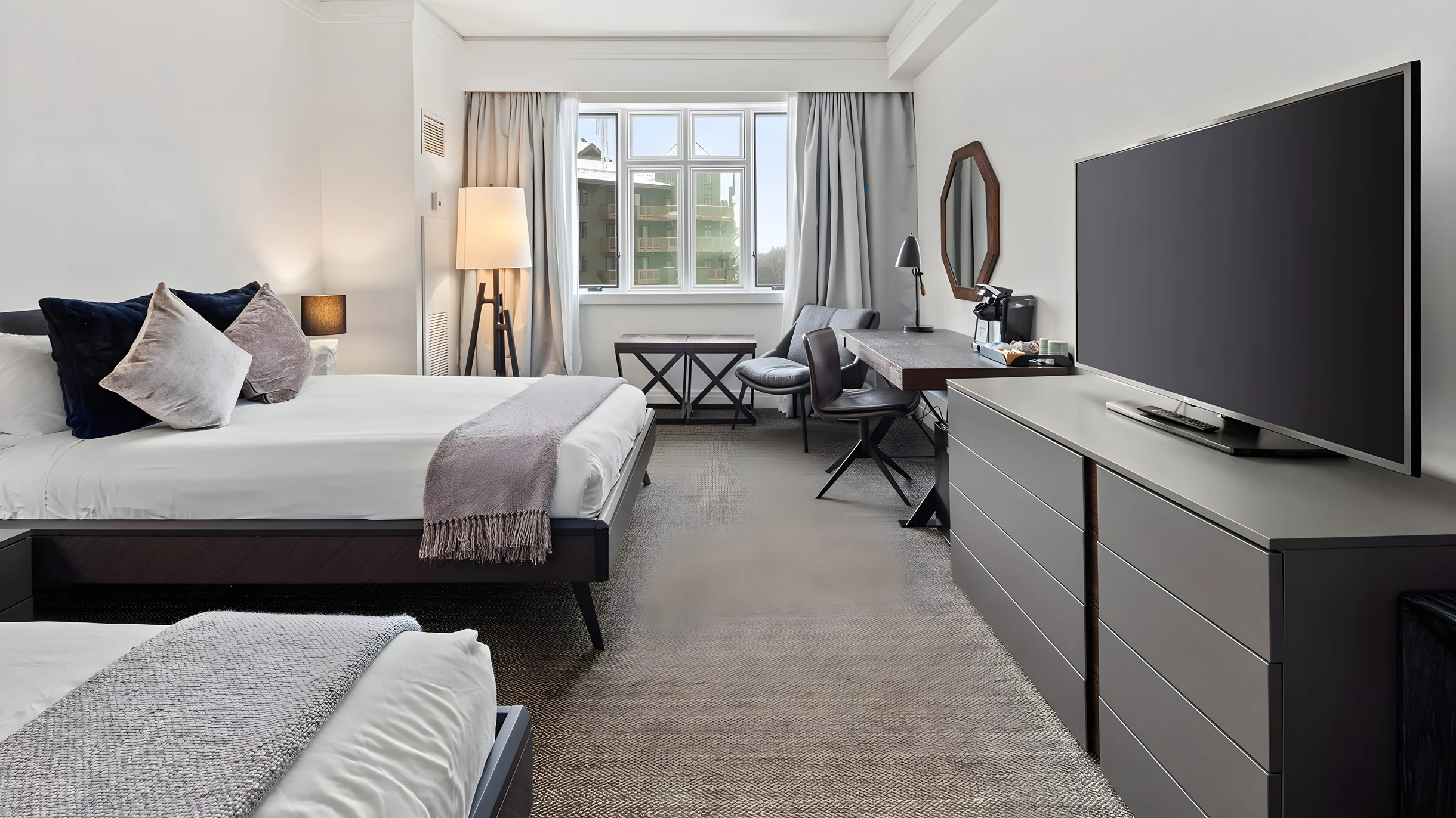 351C | 3bdrm | *TYRO #5