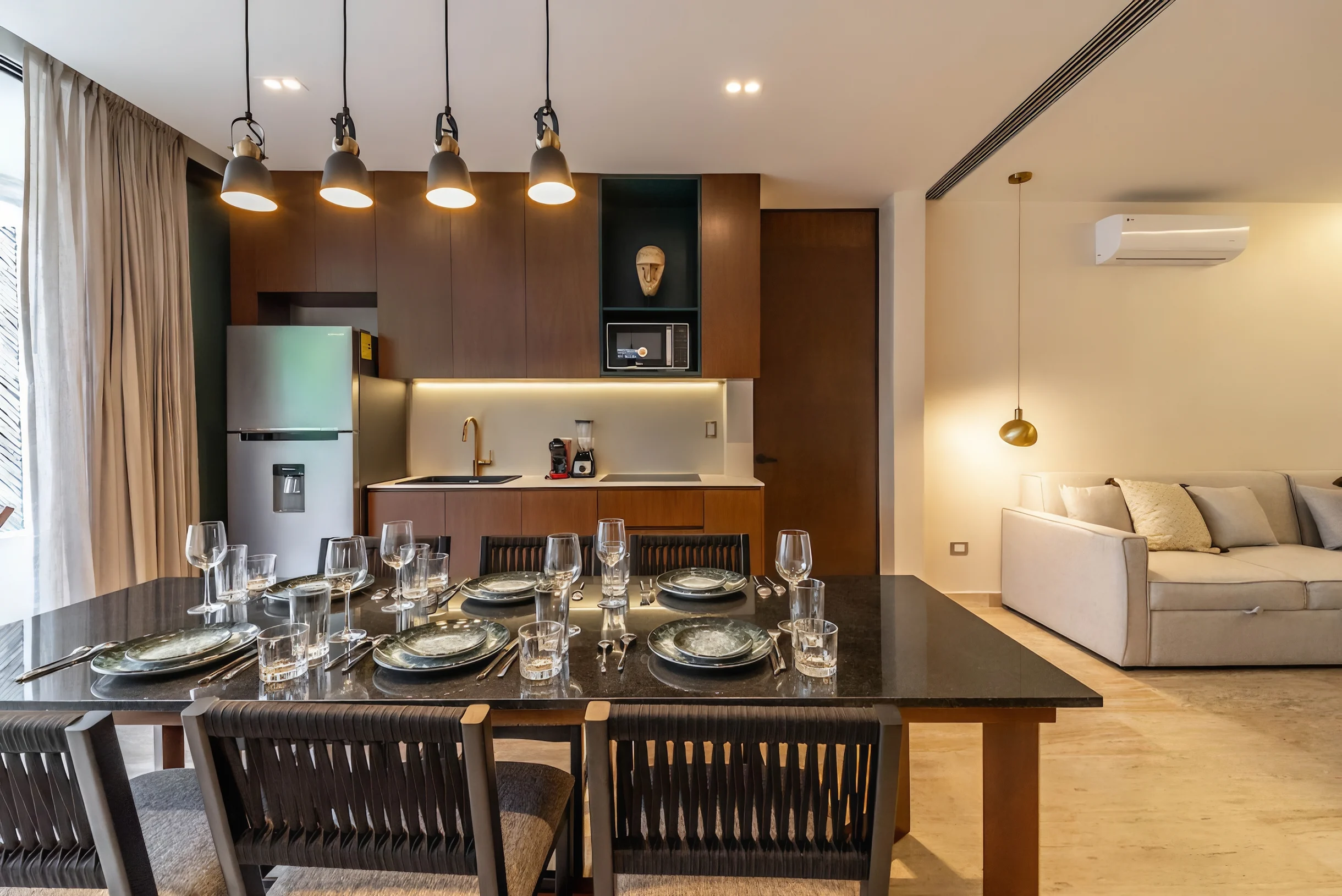 Lux 1BR w/ Rooftop Pool, Close to Beach #27