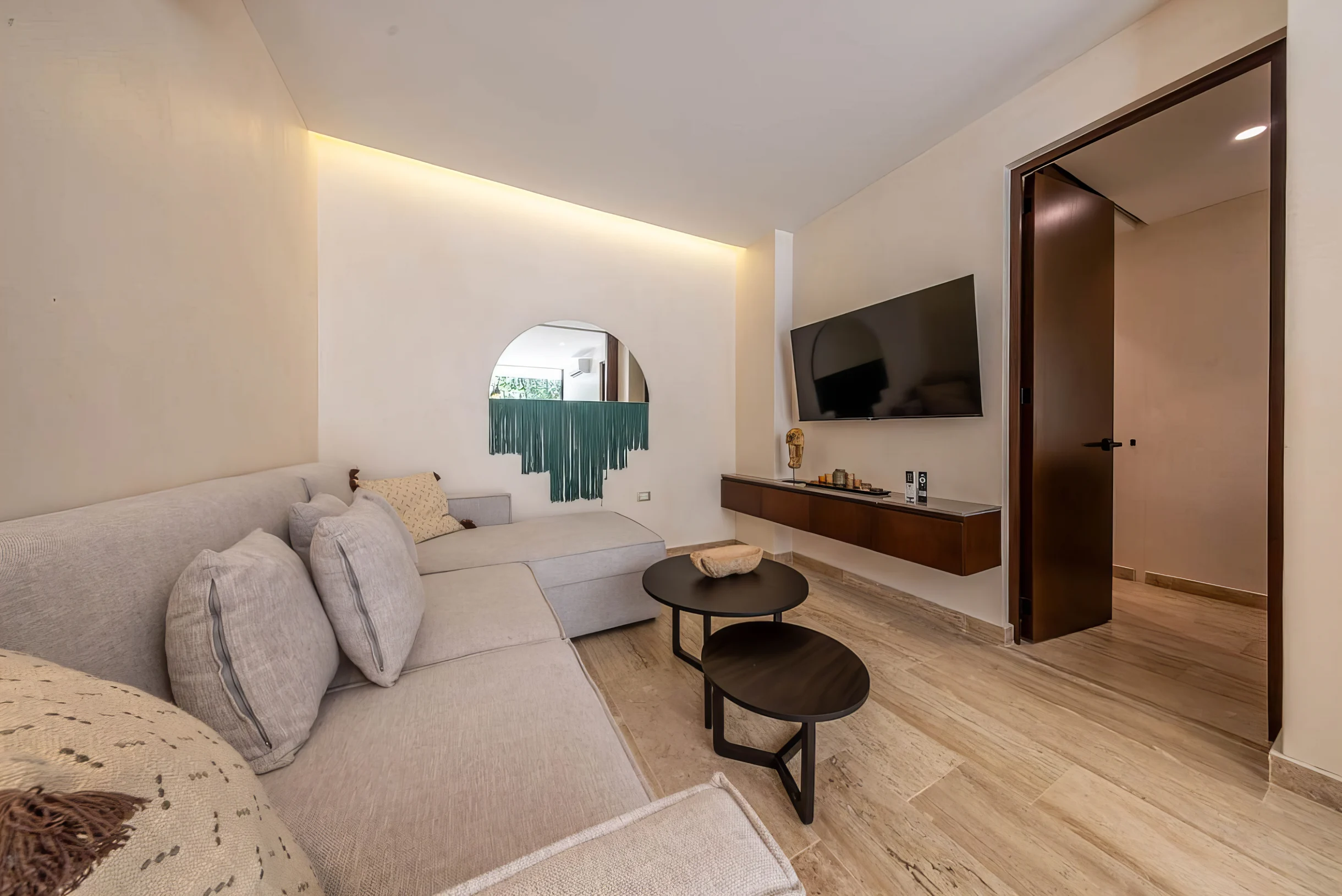 Lux 2BR w/ Plunge Pool, Close to Beach #21
