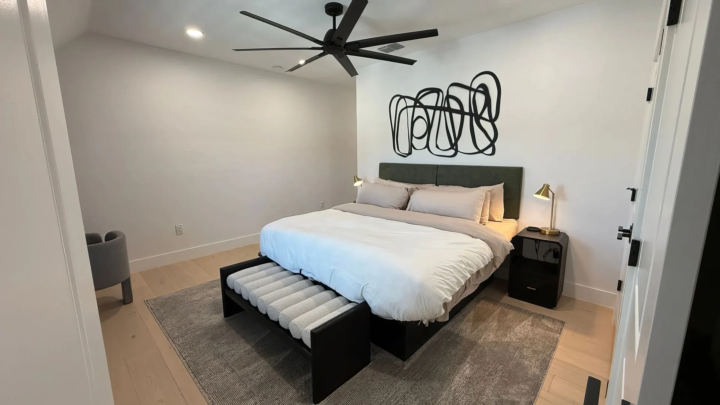 Wander Tampa Estate #37