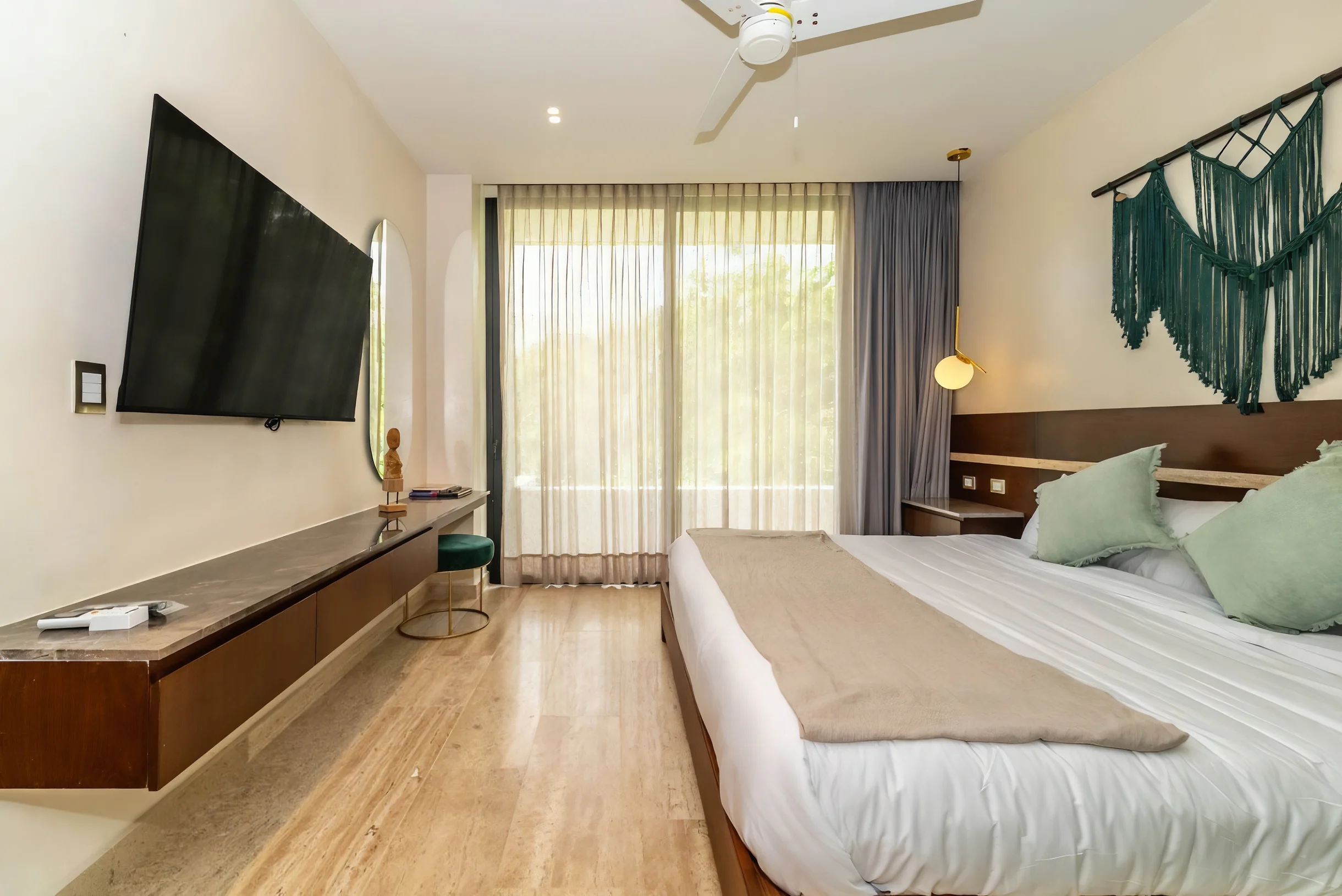 3BR Penthouse w/ Private Plunge Pool #26