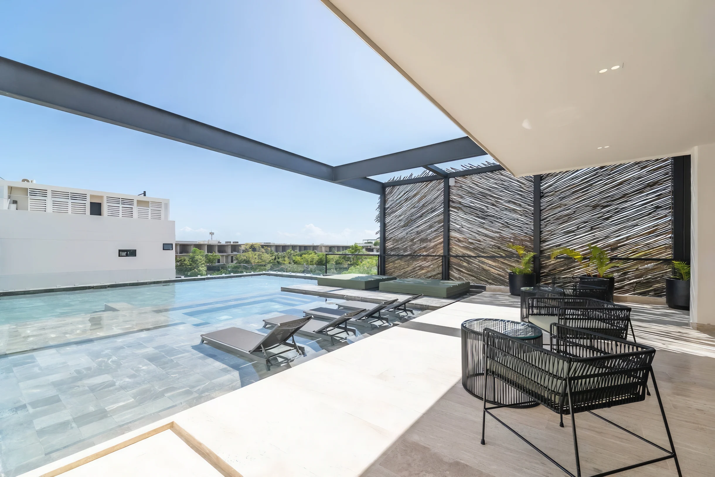 3BR Penthouse w/ Private Plunge Pool #68