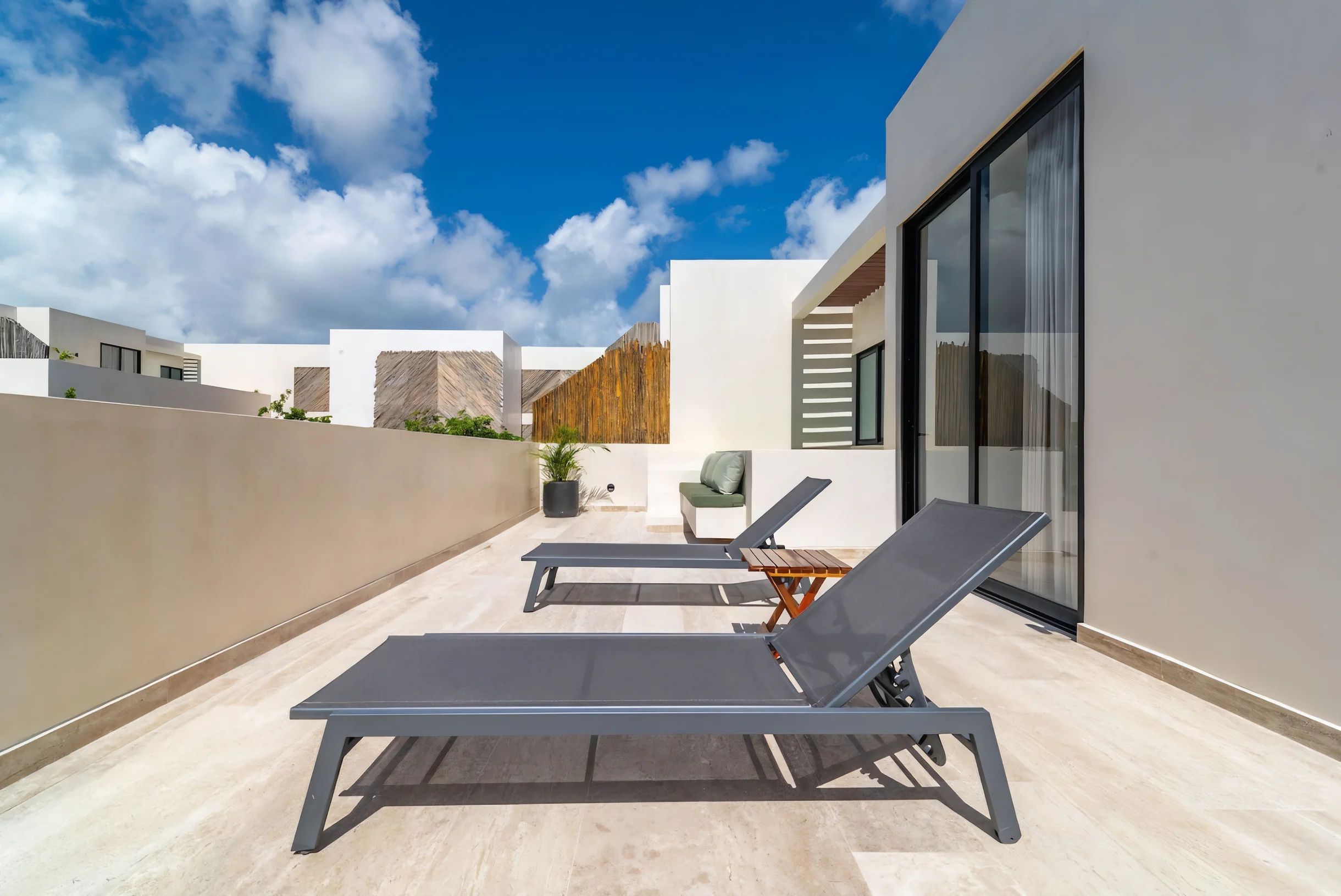 3BR Penthouse w/ Private Plunge Pool #43