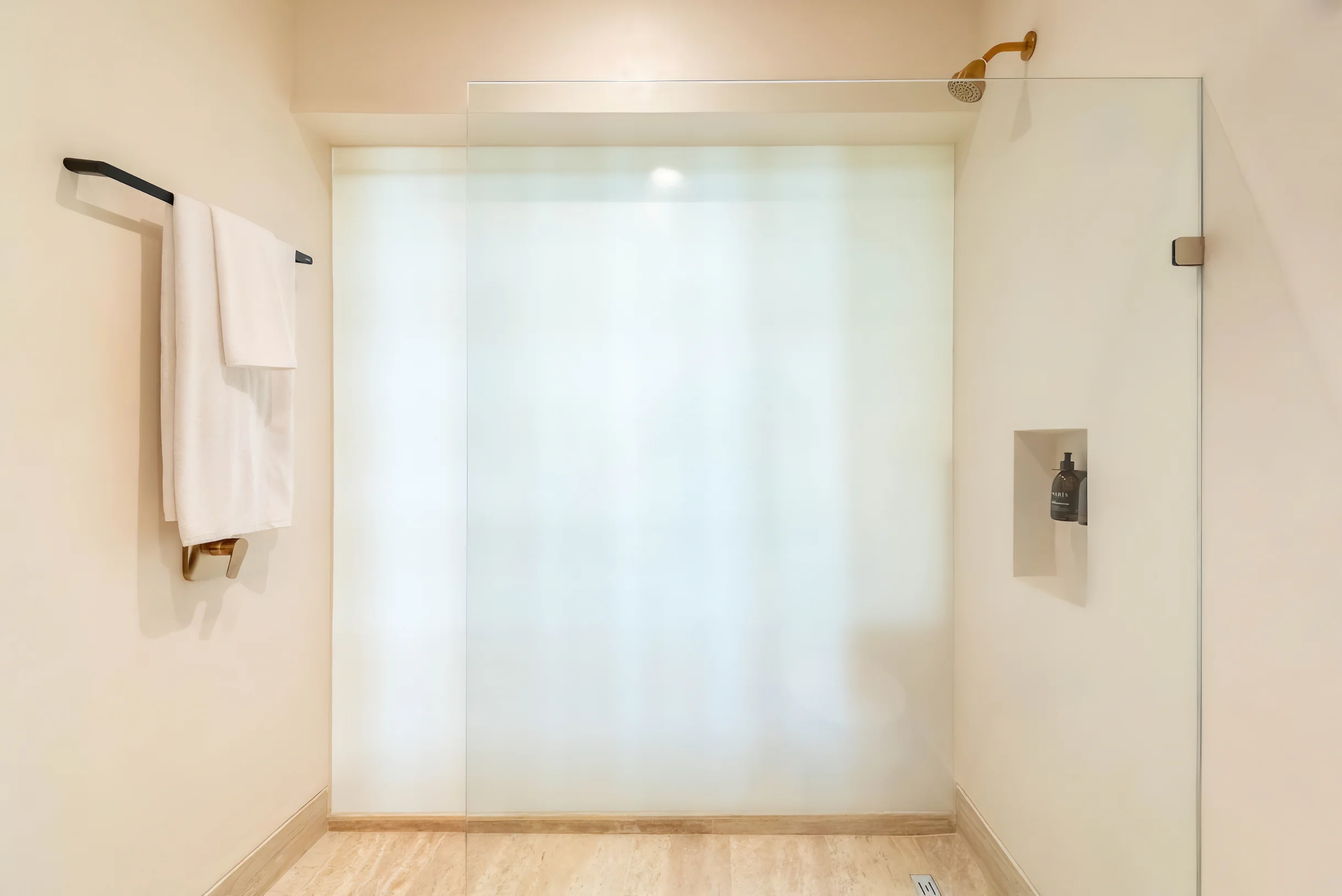 3BR Penthouse w/ Private Plunge Pool #33