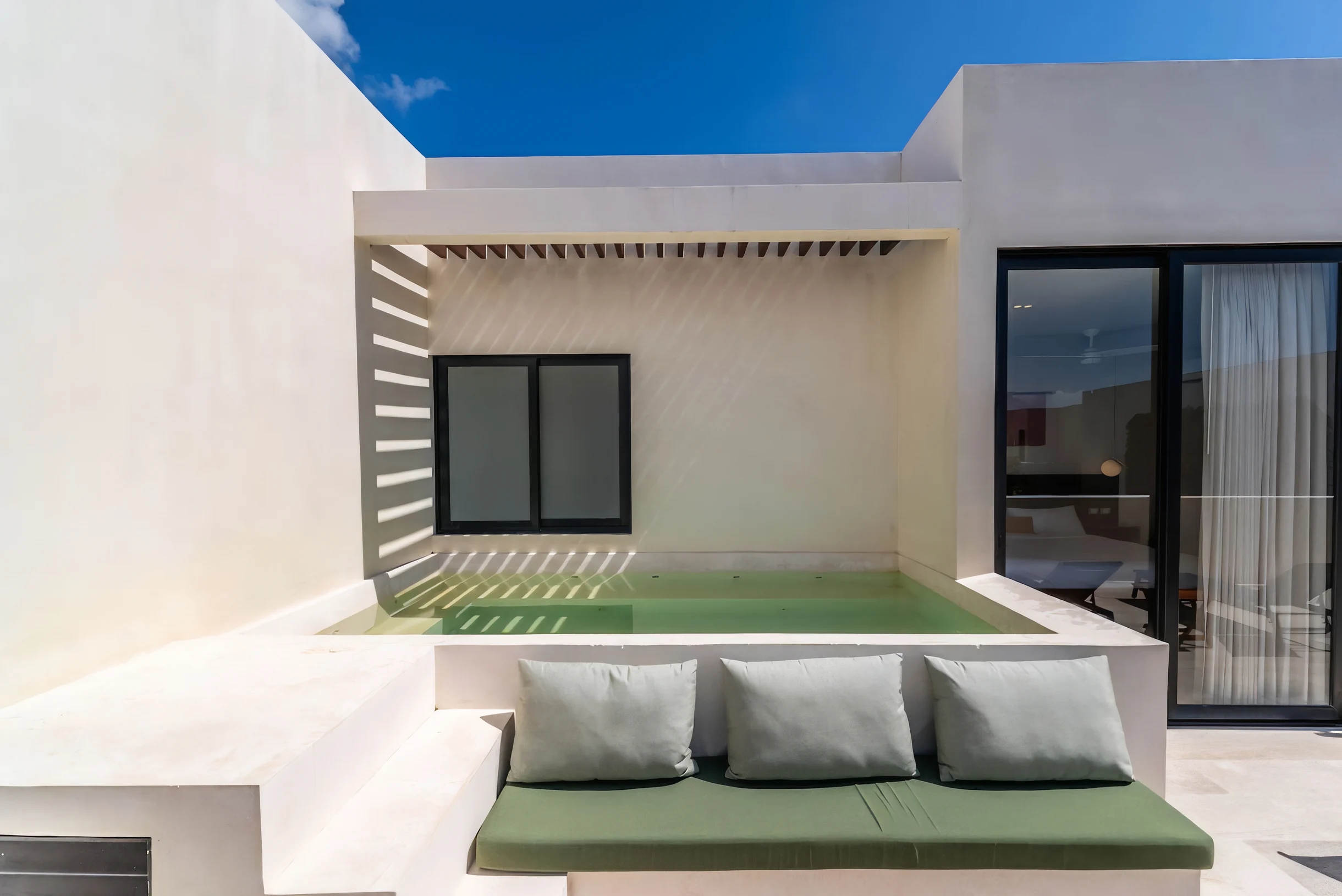 3BR Penthouse w/ Private Plunge Pool #34