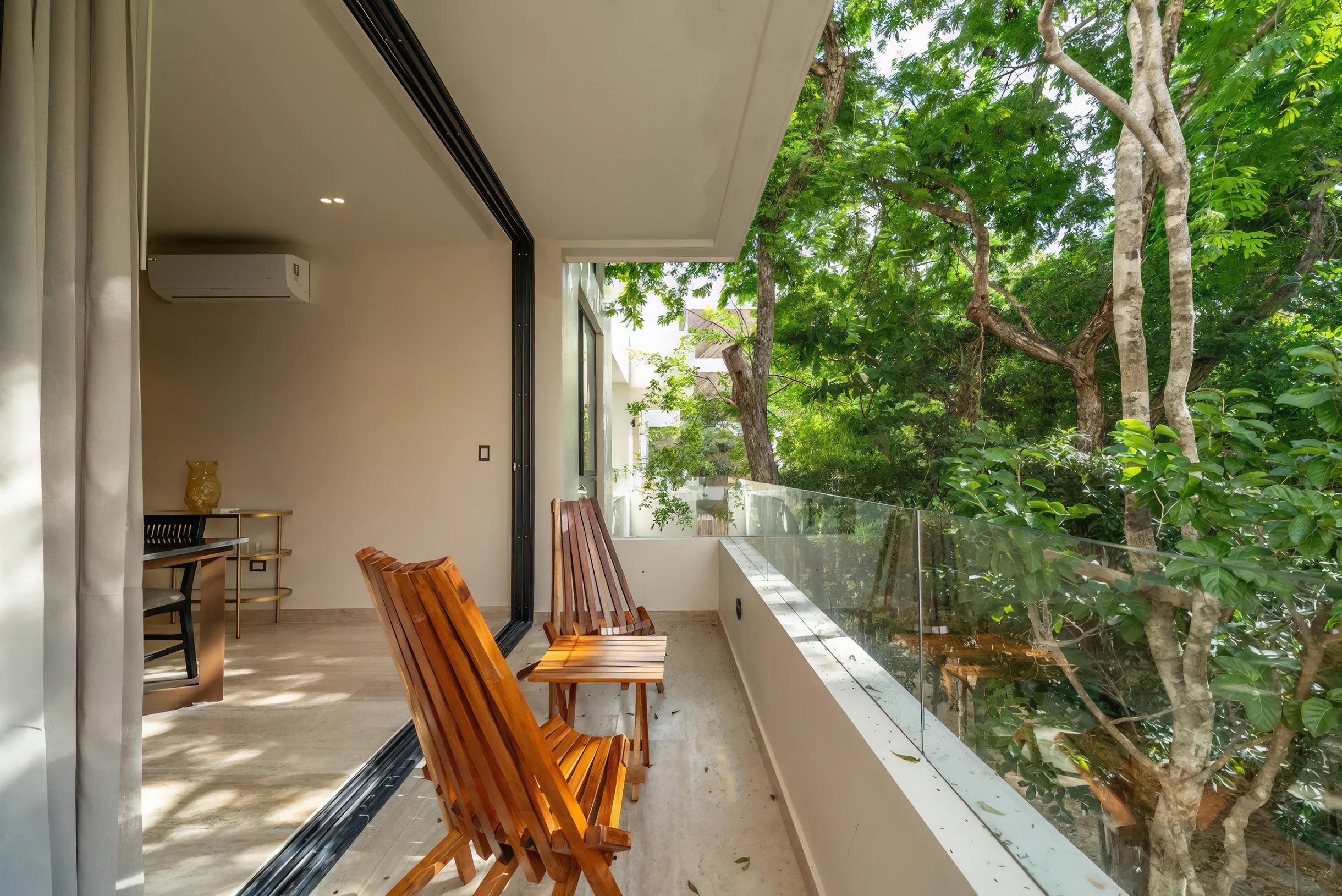 Lux 2BR w/ Rooftop Pool, Close to Beach #6
