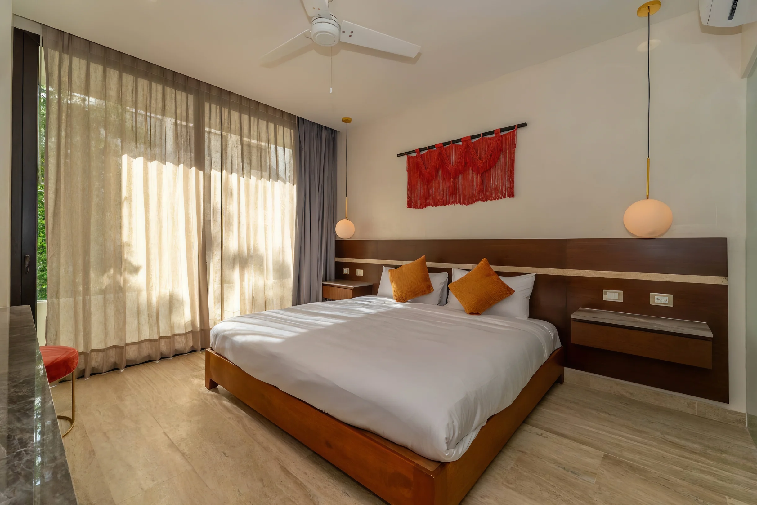 Lux 2BR w/ Rooftop Pool, Close to Beach #13