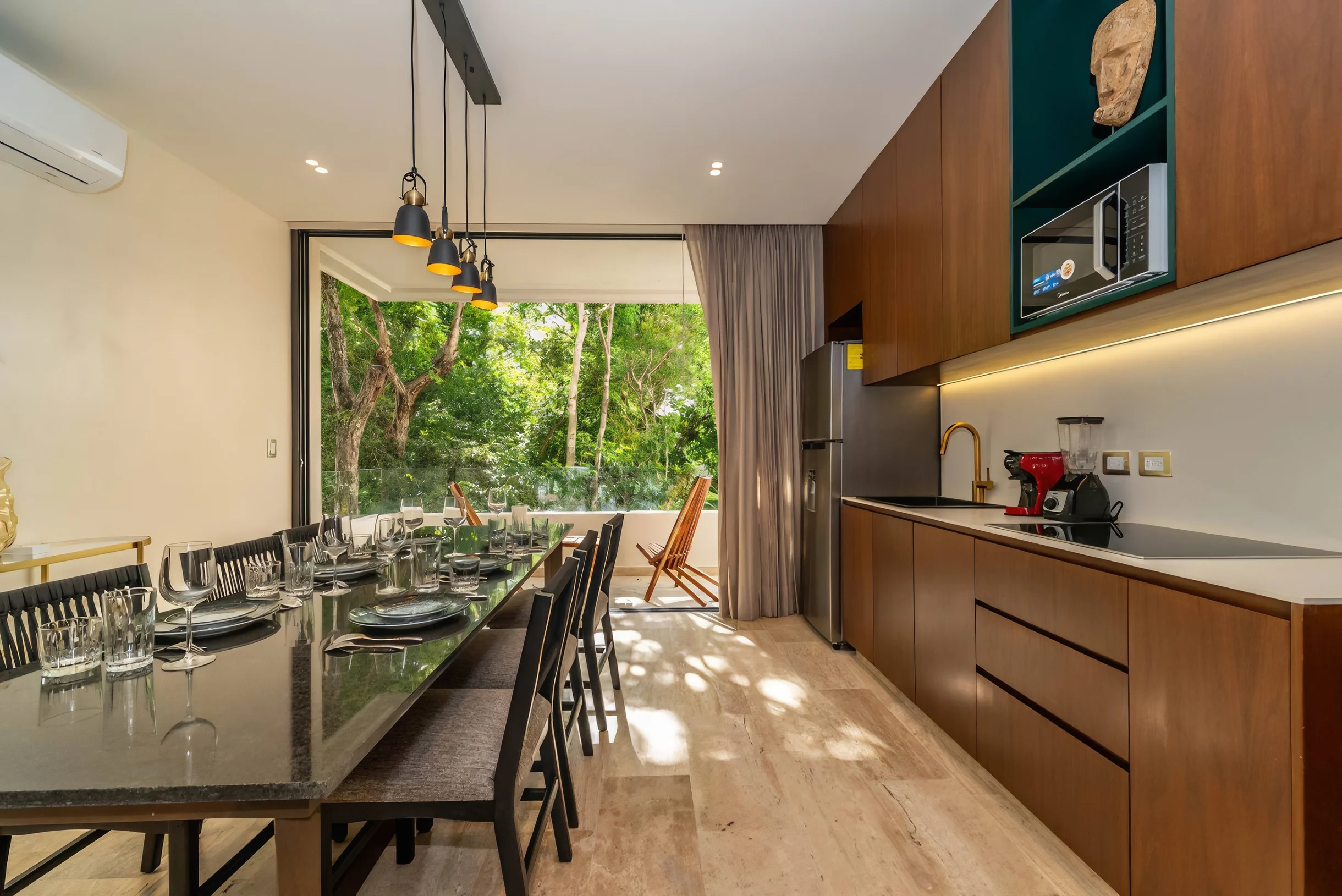 Lux 2BR w/ Rooftop Pool, Close to Beach #21
