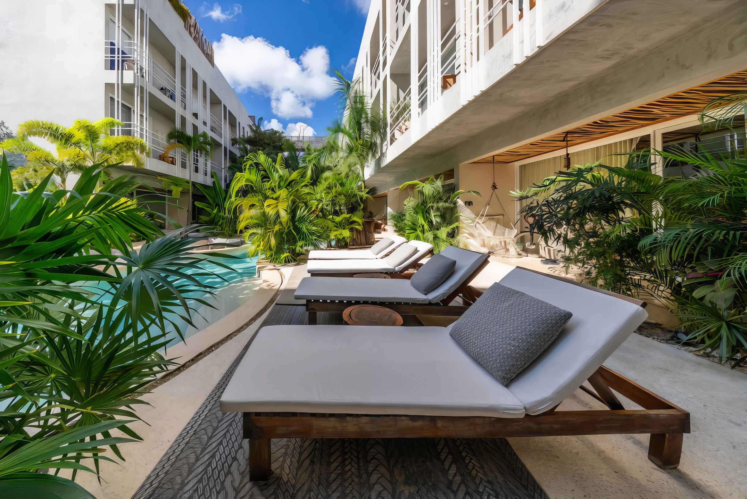 Jungle Chic King Studio w/ Pool #19