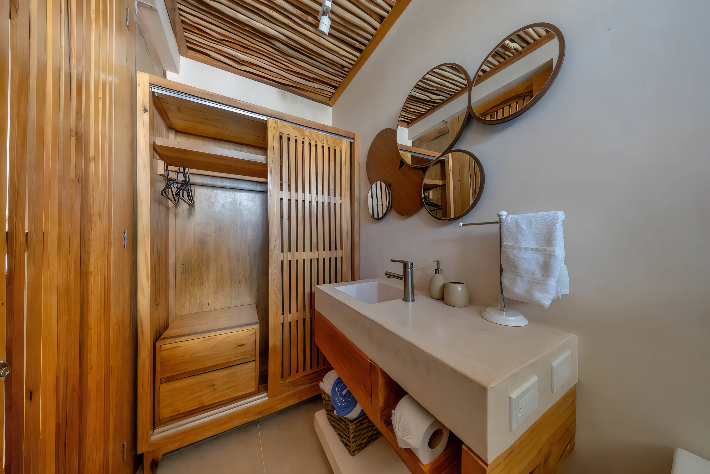 Jungle Chic King Studio w/ Pool #20