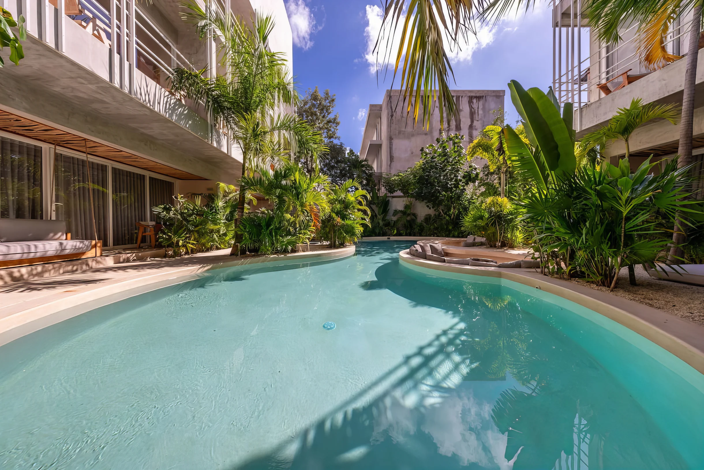 Jungle Chic King Studio w/ Pool #44