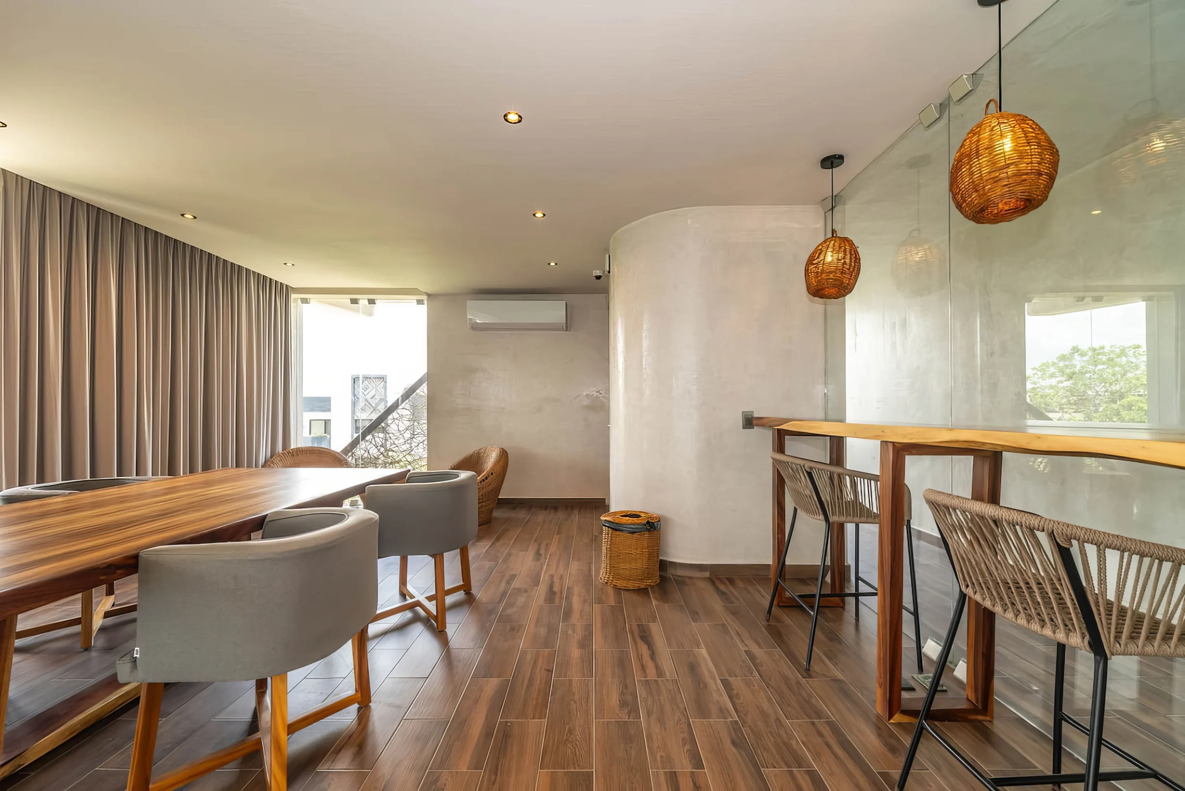 2 BR w/ Direct Walk-out to Pool + Sauna, Gym #6