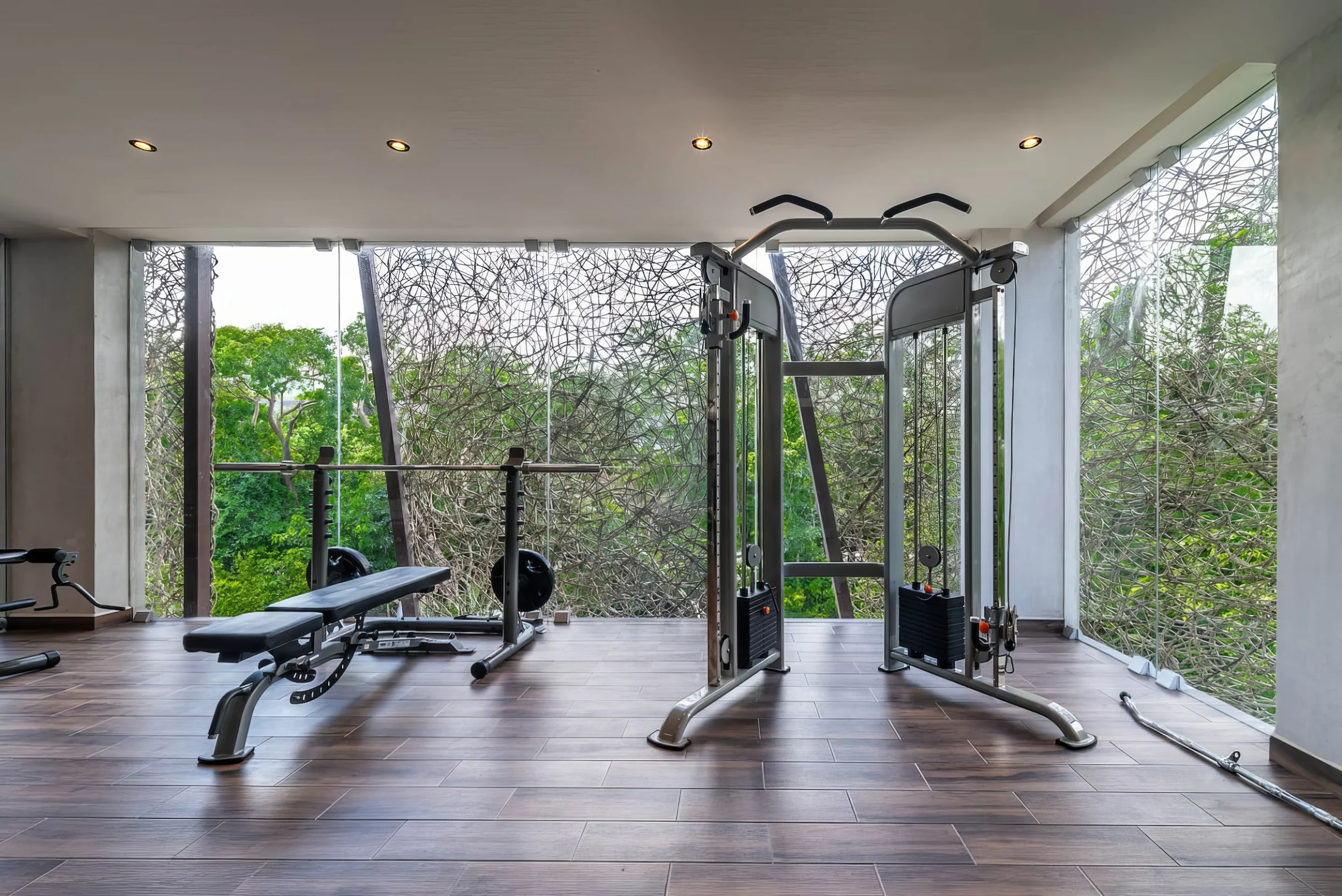 2 BR w/ Direct Walk-out to Pool + Sauna, Gym #56