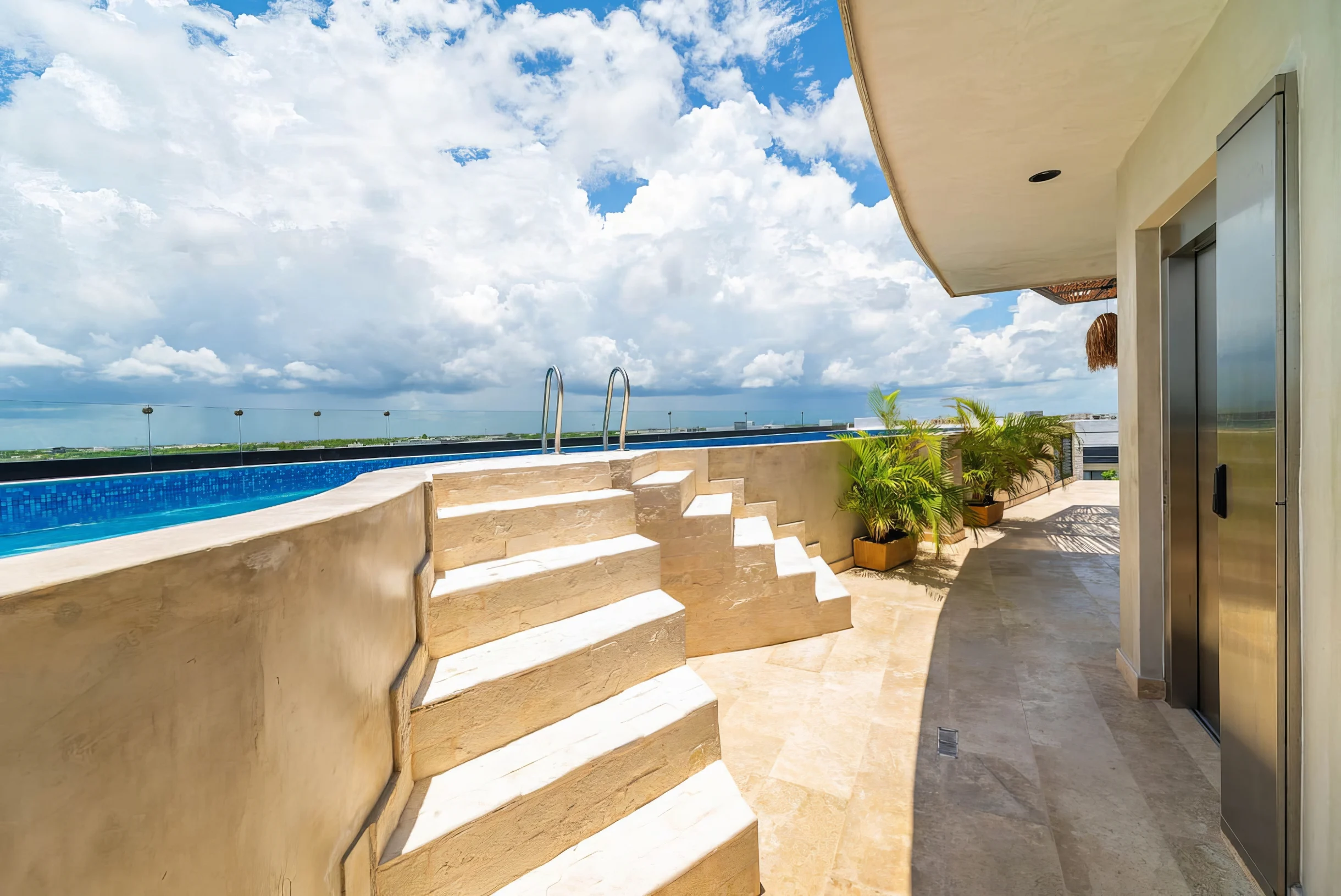 2 BR w/ Direct Walk-out to Pool + Sauna, Gym #36