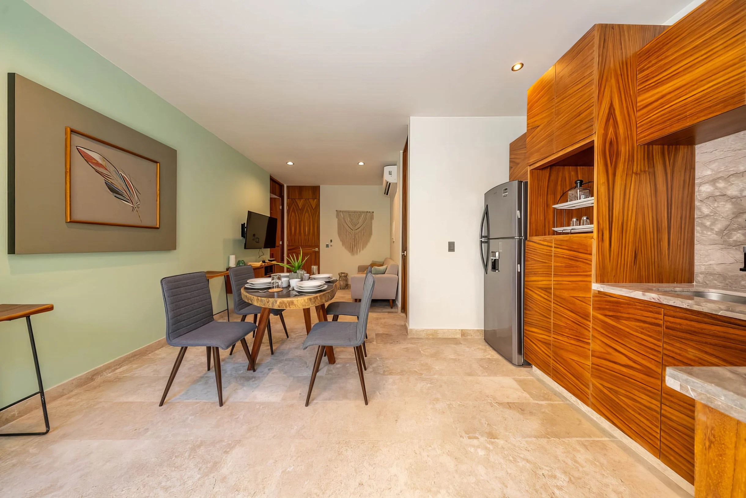 2 BR w/ Direct Walk-out to Pool + Sauna, Gym #24