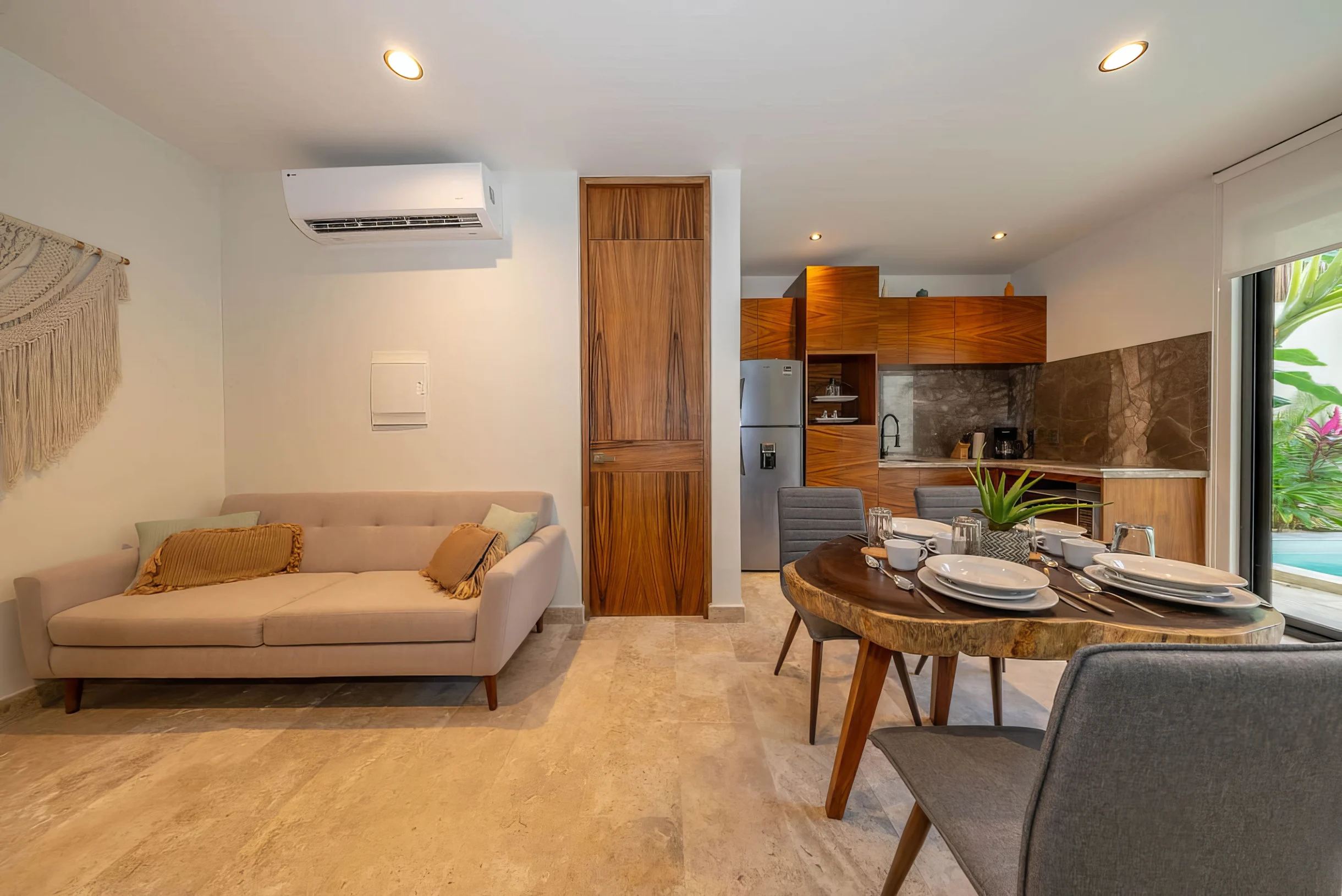 2 BR w/ Direct Walk-out to Pool + Sauna, Gym #49