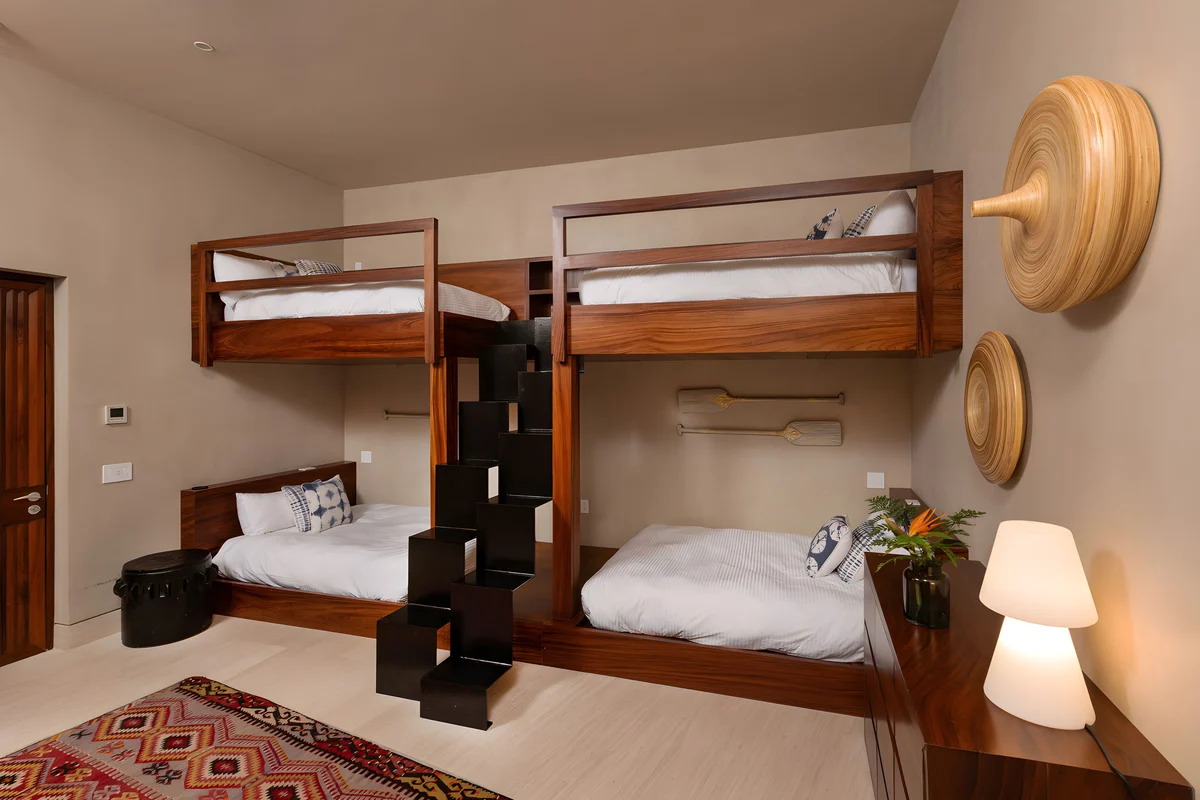 Bedroom 3 image 1