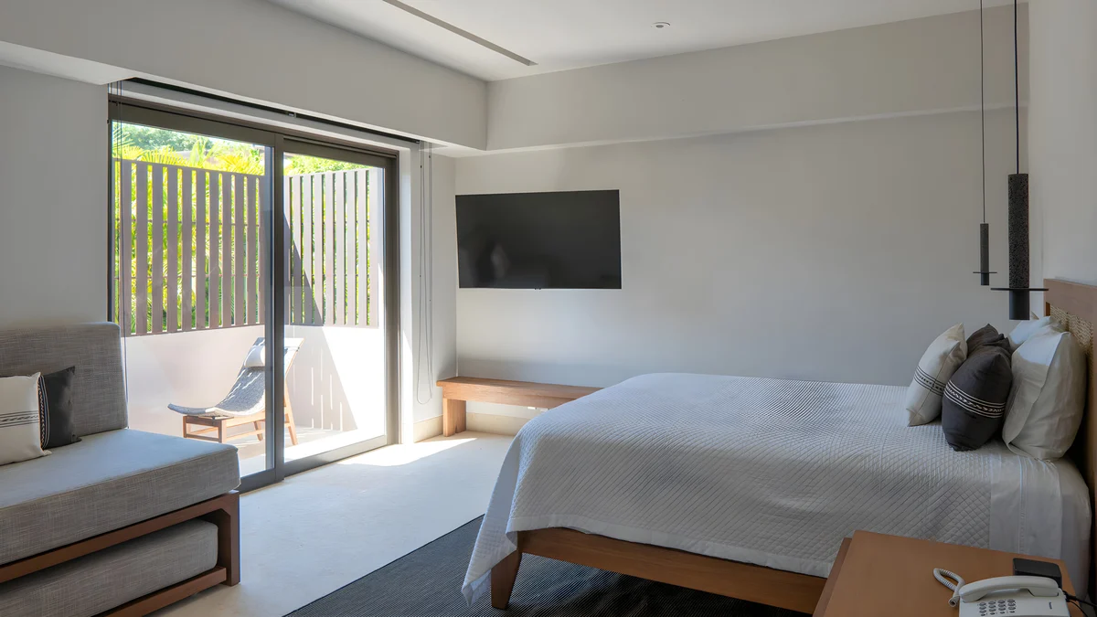 Bedroom 3 image 1