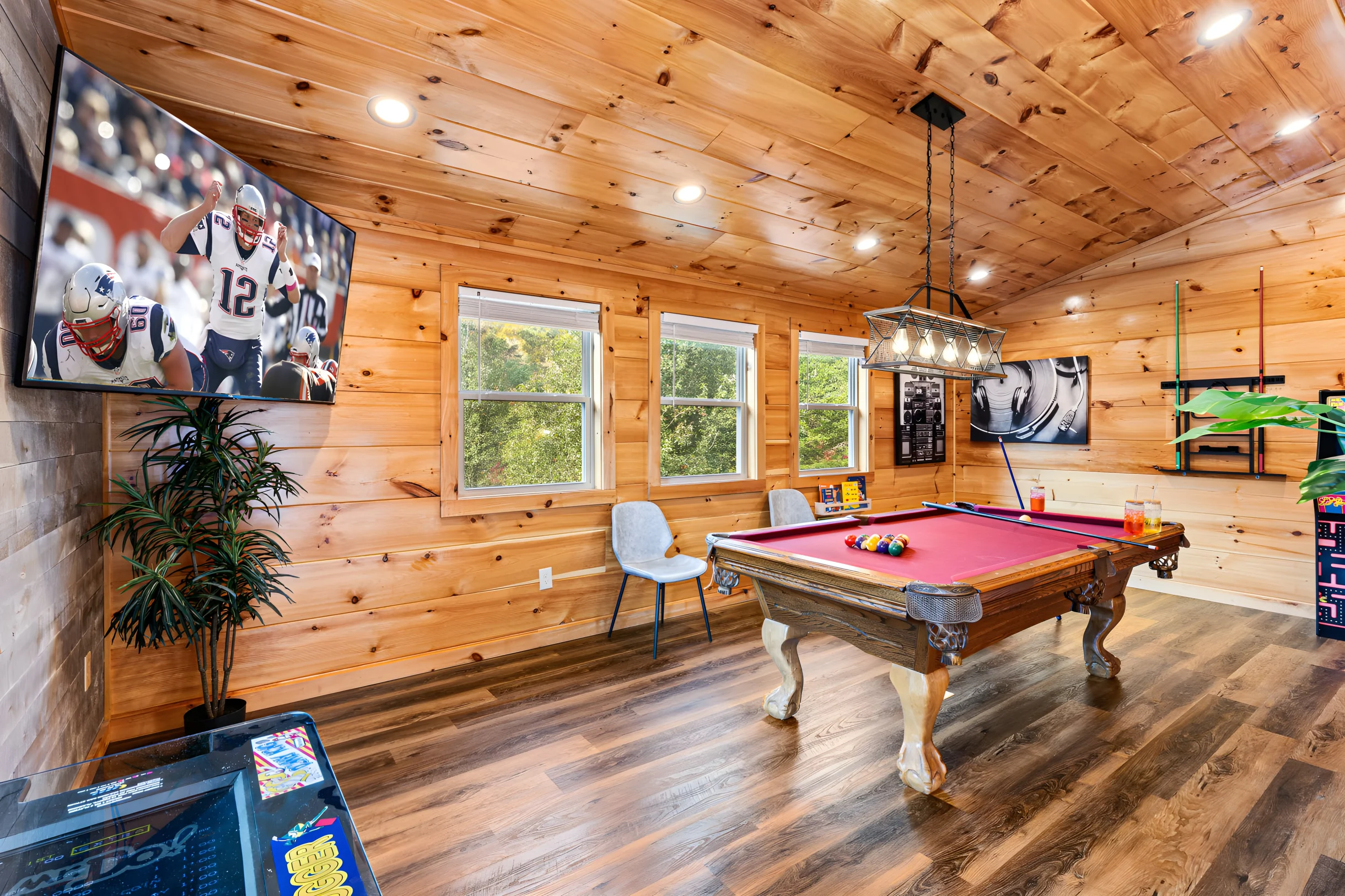 Home in Sevierville property photo 4