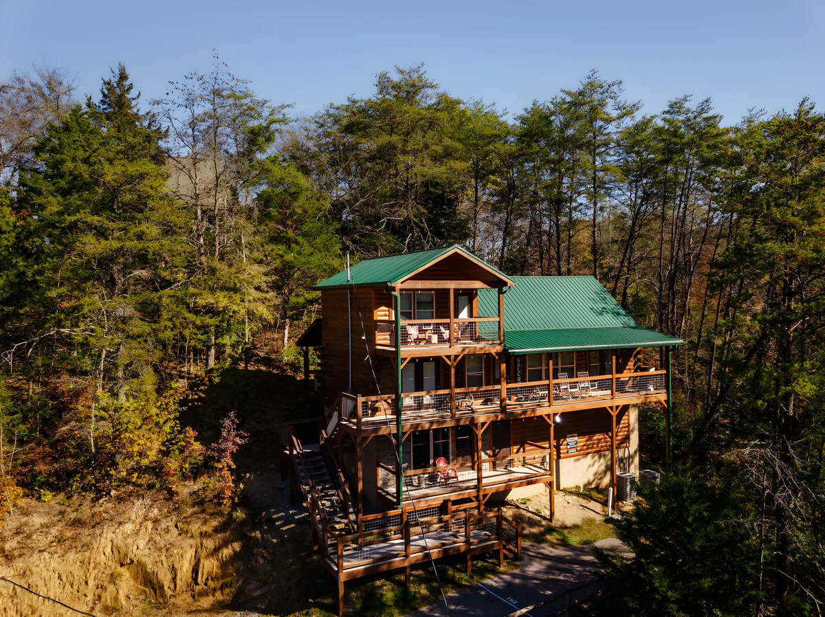 Home in Sevierville property photo 4