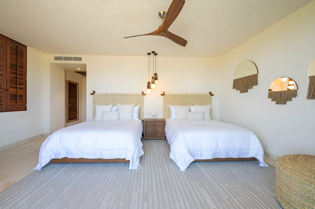 Bedroom 1 image 1