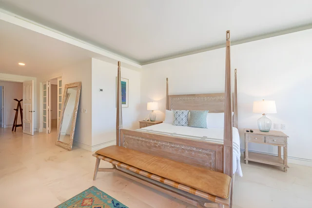 Bedroom 1 image 1