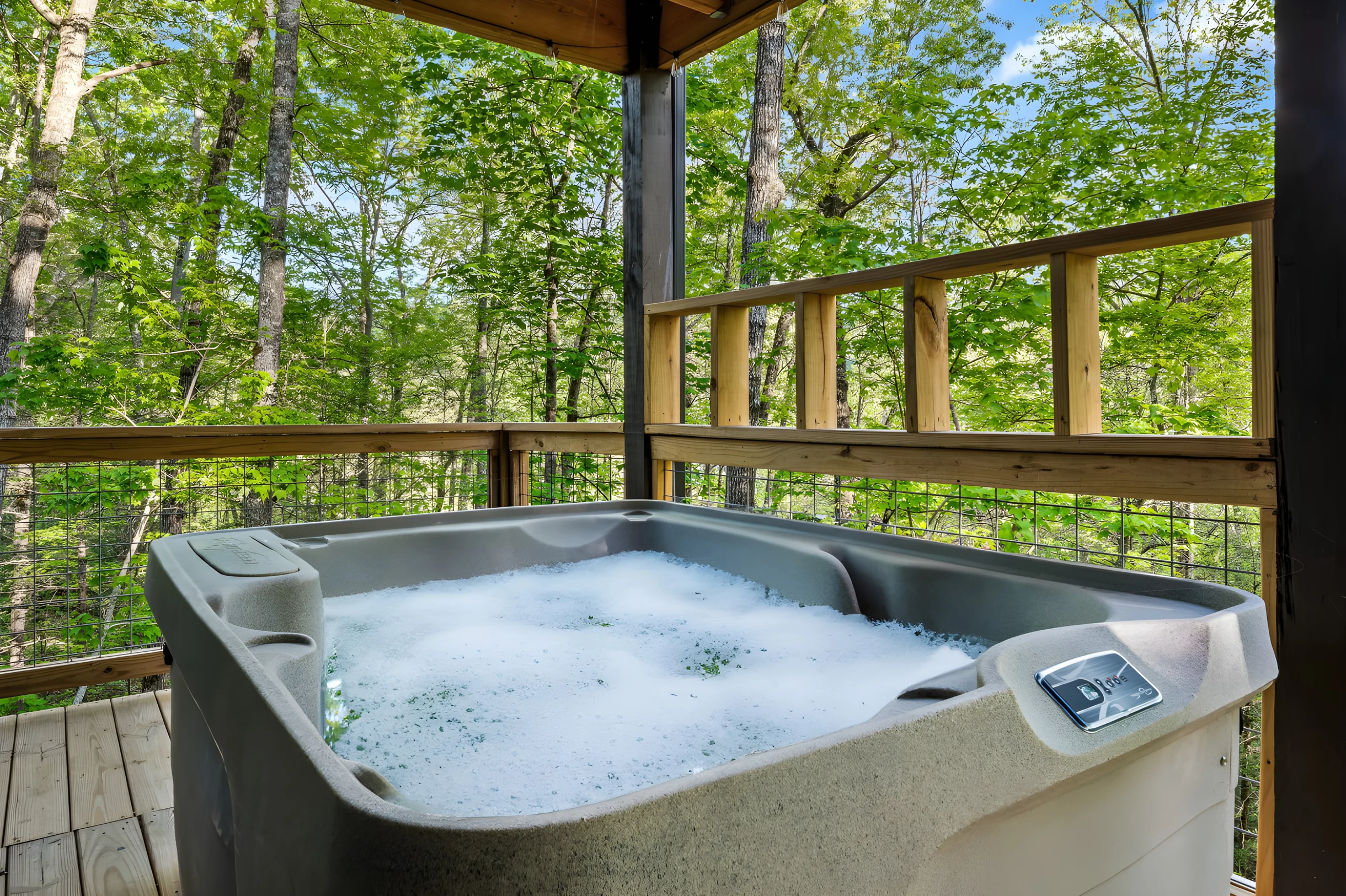 Home in Gatlinburg property photo 5