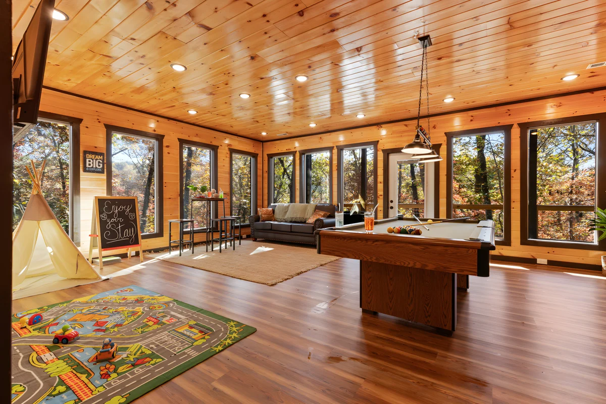 Home in Gatlinburg property photo 4