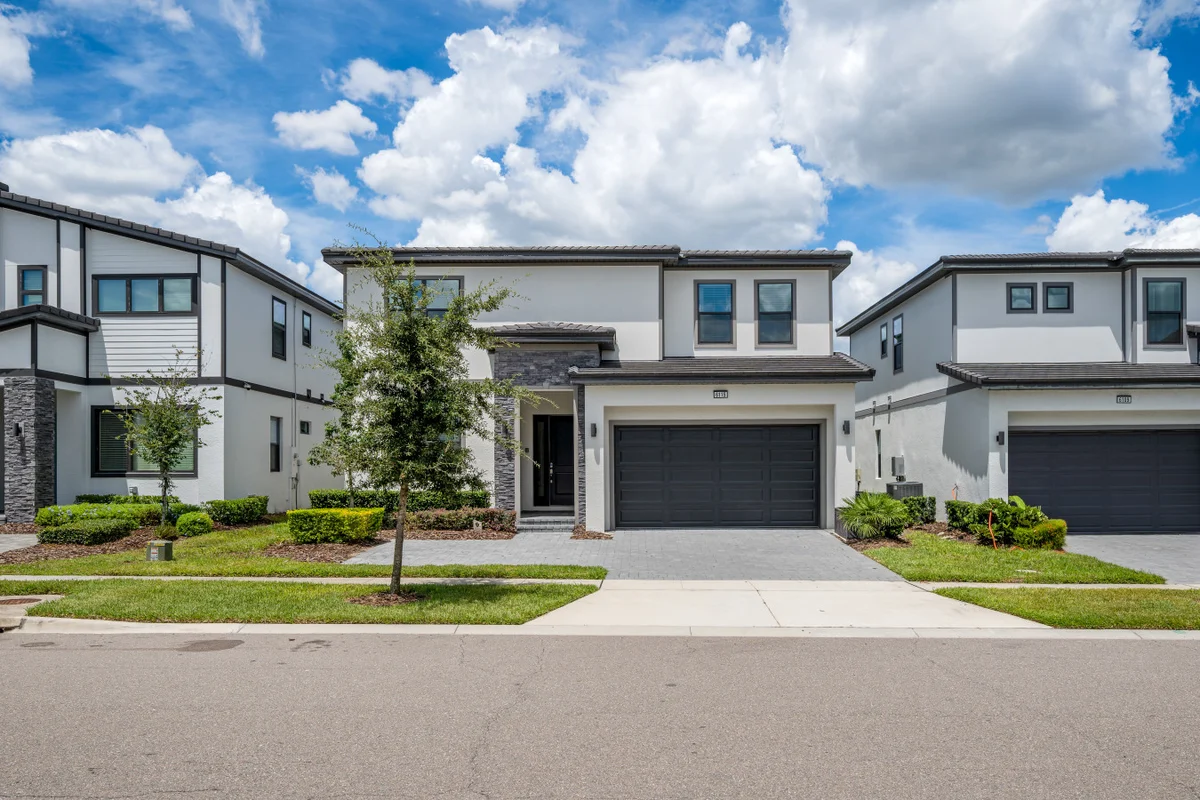 Wander Orlando High Seas