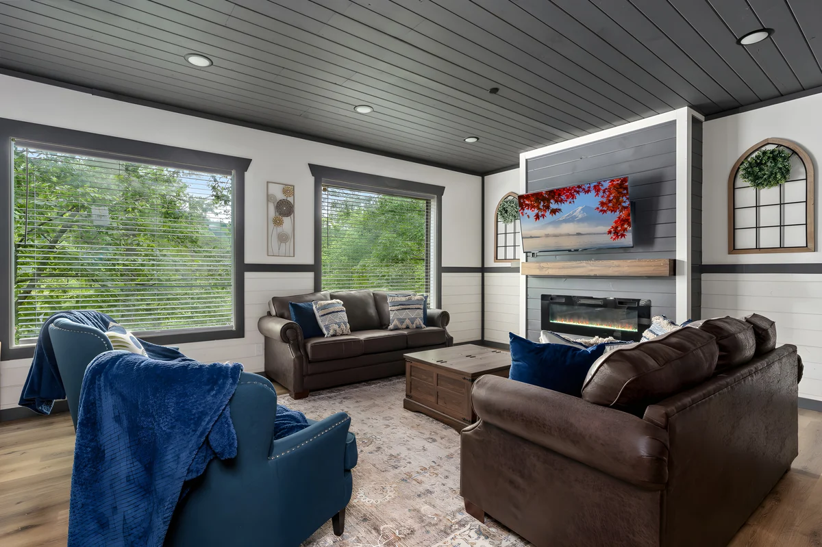 Home in Gatlinburg property photo 3