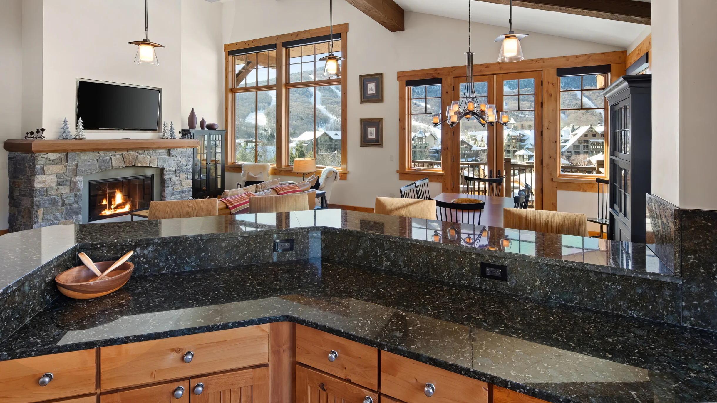 Stowe Globe Mountain Cabin | 4 Bed #21