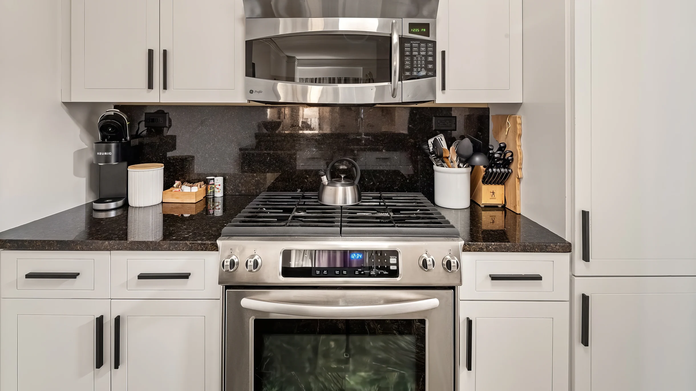 351C | 3bdrm | *TYRO #14