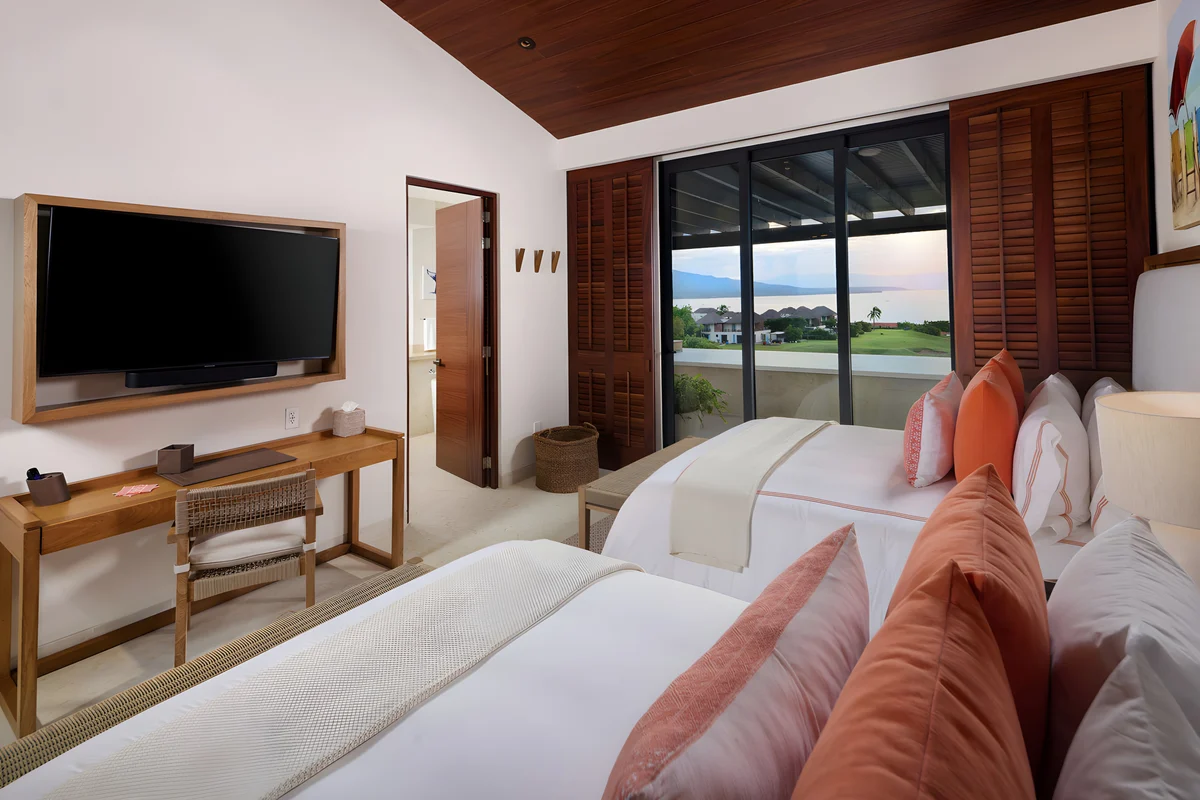 Bedroom 1 image 1