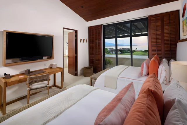 Bedroom 1 image 1