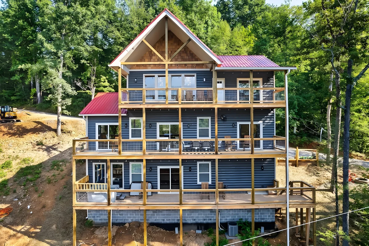 Home in Gatlinburg property photo 4